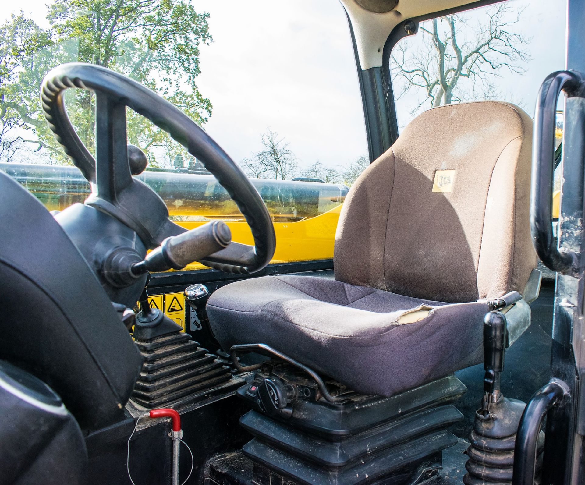 JCB 533-105 10.5 metre telescopic handler Registration Number: KX12 BMO Year: 2012 S/N: 533136 - Bild 19 aus 22