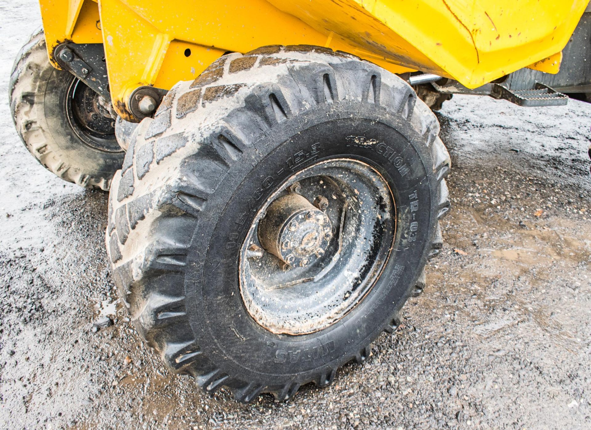 Benford 3 tonne straight skip dumper Year: 2005 S/N: E501AR001 Recorded Hours: Not displayed ( - Image 9 of 18