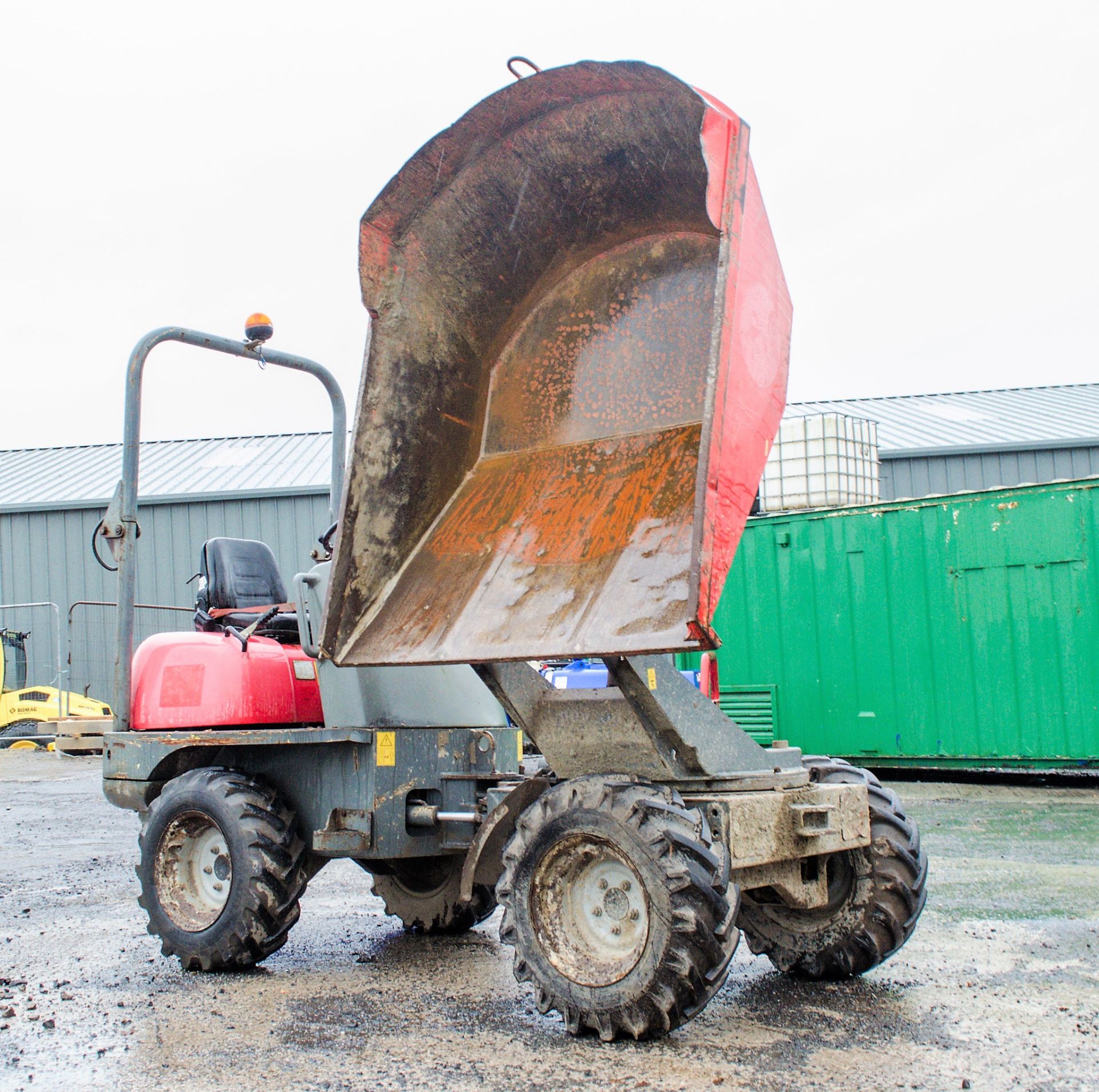 Neuson 2 tonne swivel skip dumper Year: 2001 S/N: CA000377 Recorded Hours: 2007 902 - Image 9 of 21