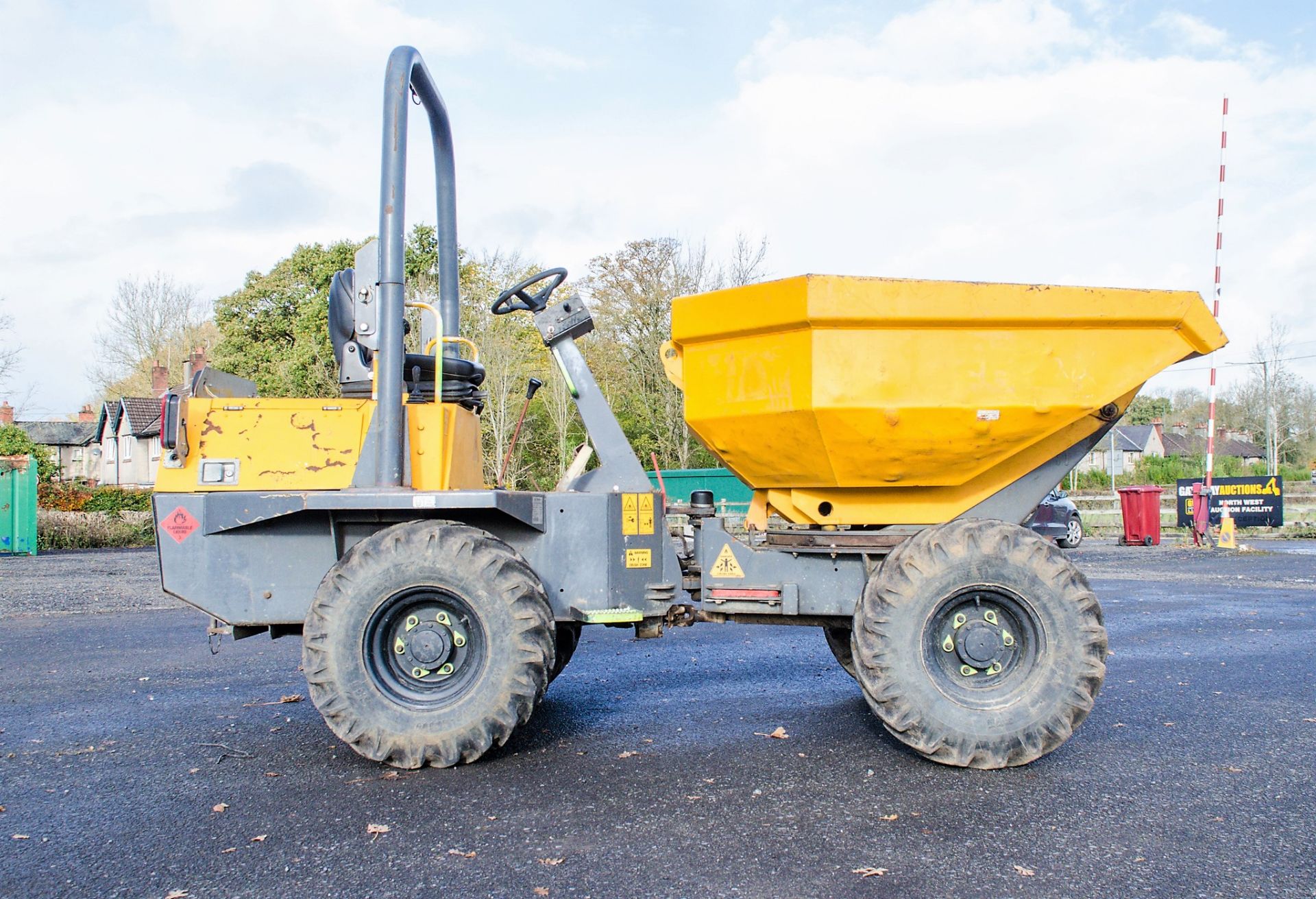 Terex TA3s 3 tonne swivel skip dumper Year: 2013 S/N: ED2NG3989 Recorded Hours: 1715 A600900 - Image 8 of 23