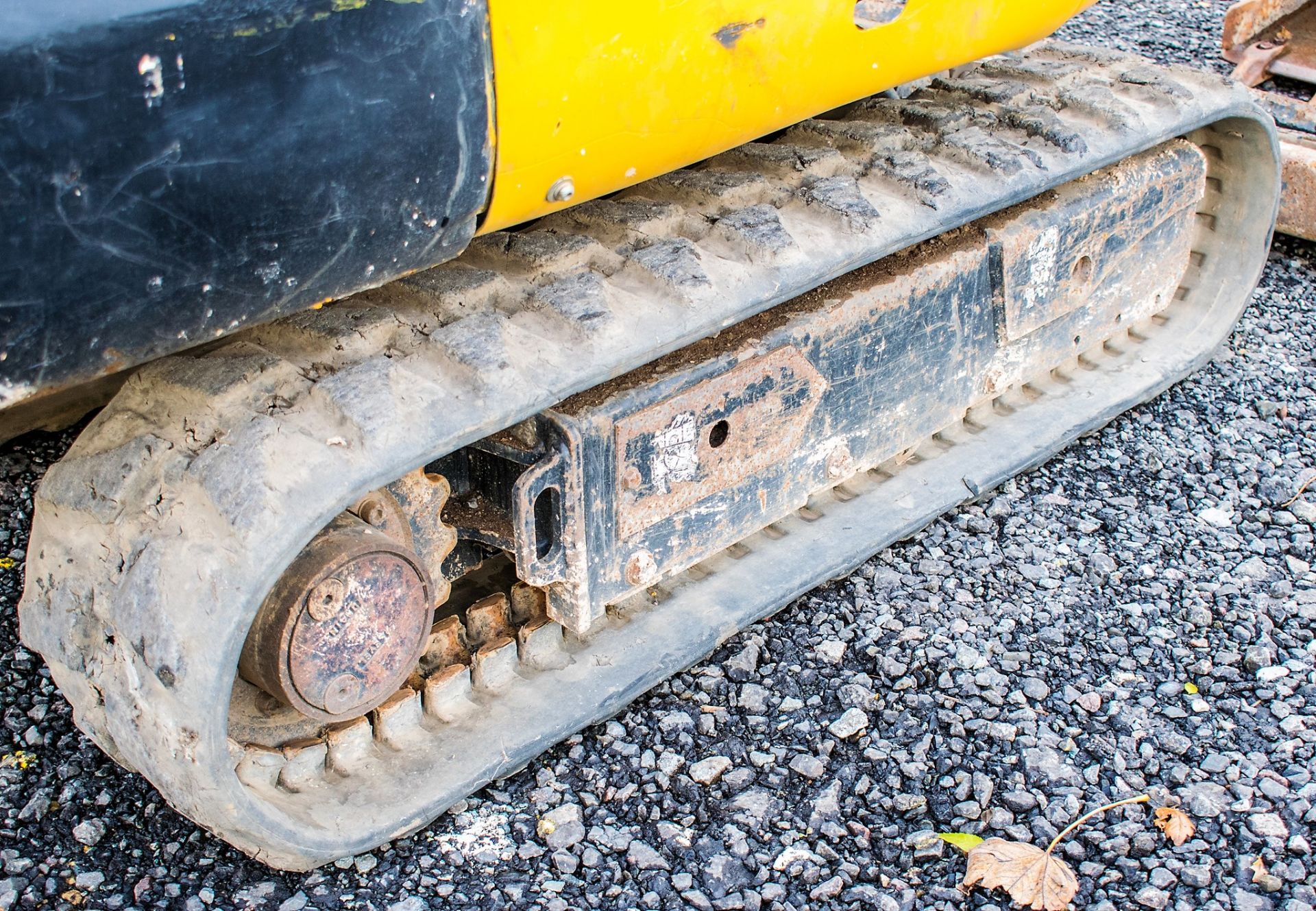 JCB 8014 CTS 1.5 tonne rubber tracked mini excavator  Year:  2014 S/N: 2070498 Recorded Hours: 1274 - Image 10 of 19