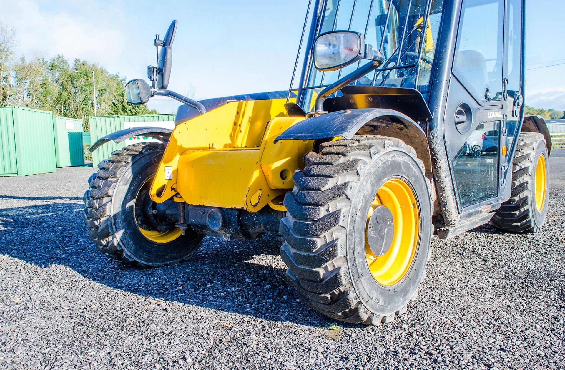 JCB 525-60 Hi-Viz 6 metre telescopic handler Registration Number: MT17 UOS Year: 2017 S/N: 2458156 - Image 9 of 22