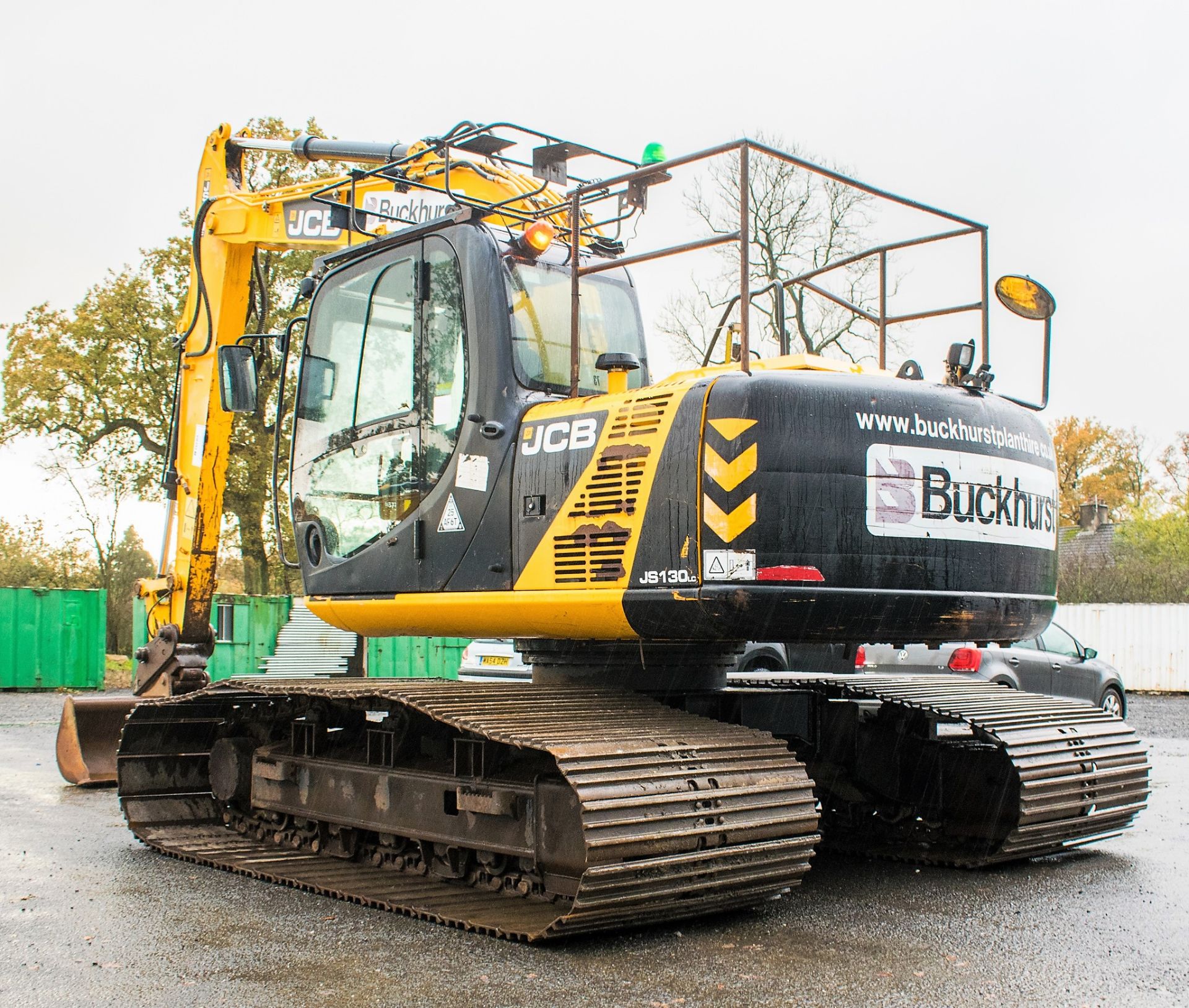 JCB JS130-LC 13 tonne steel tracked excavator Year: 2012 S/N: 786610 Recorded Hours: 6421 Piped, air - Image 4 of 24