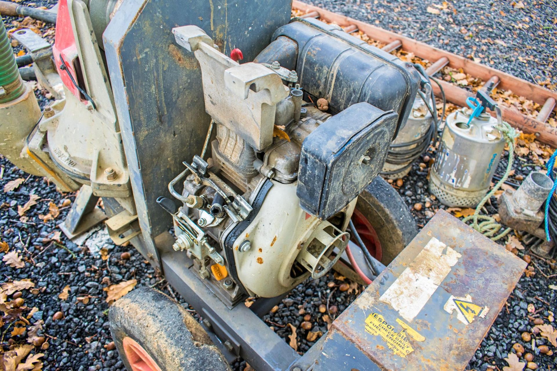 Hilta 4 inch diesel driven water pump - Image 2 of 2