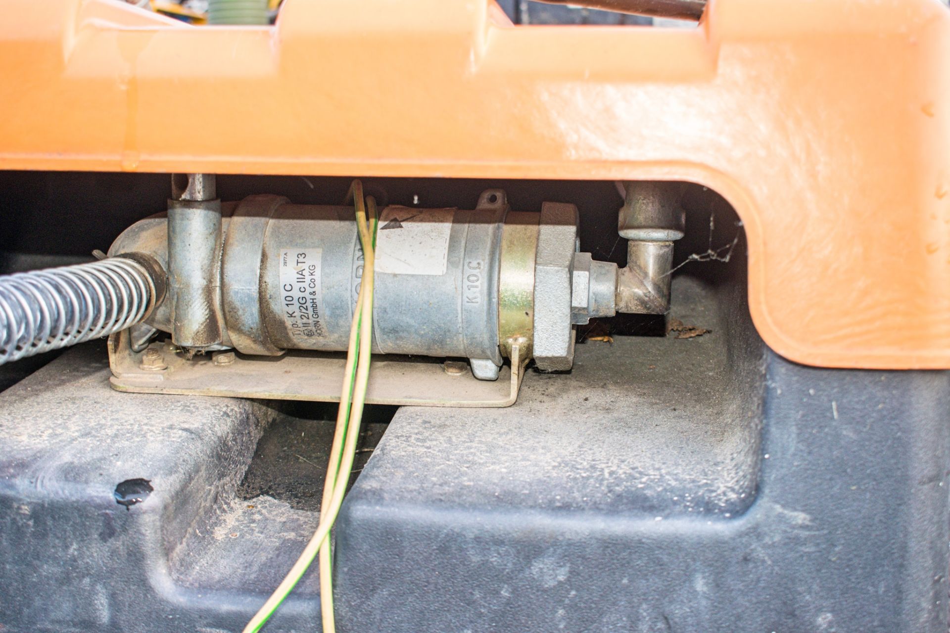 120 litre fuel bowser c/w electric pump, delivery hose & nozzle DRL - Image 2 of 2