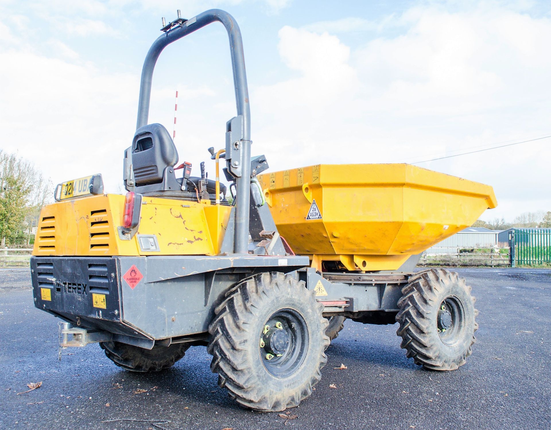 Terex TA3s 3 tonne swivel skip dumper Year: 2013 S/N: ED2NG3989 Recorded Hours: 1715 A600900 - Image 4 of 23