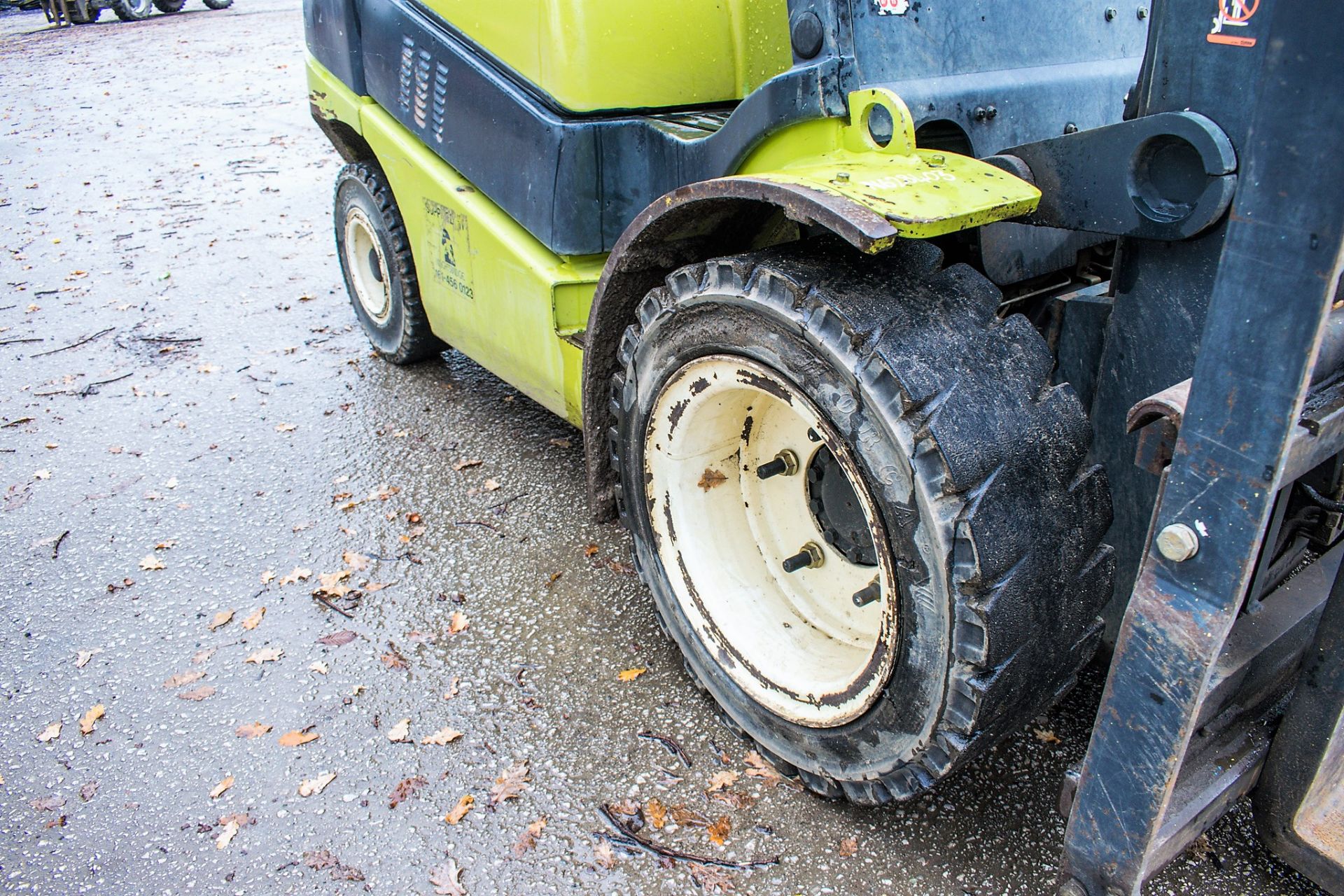 Clark C35D 3.5 tonne diesel fork lift truck Year: 2015 S/N: 25159843 Recorded Hours: 2866 N628403 - Image 9 of 16