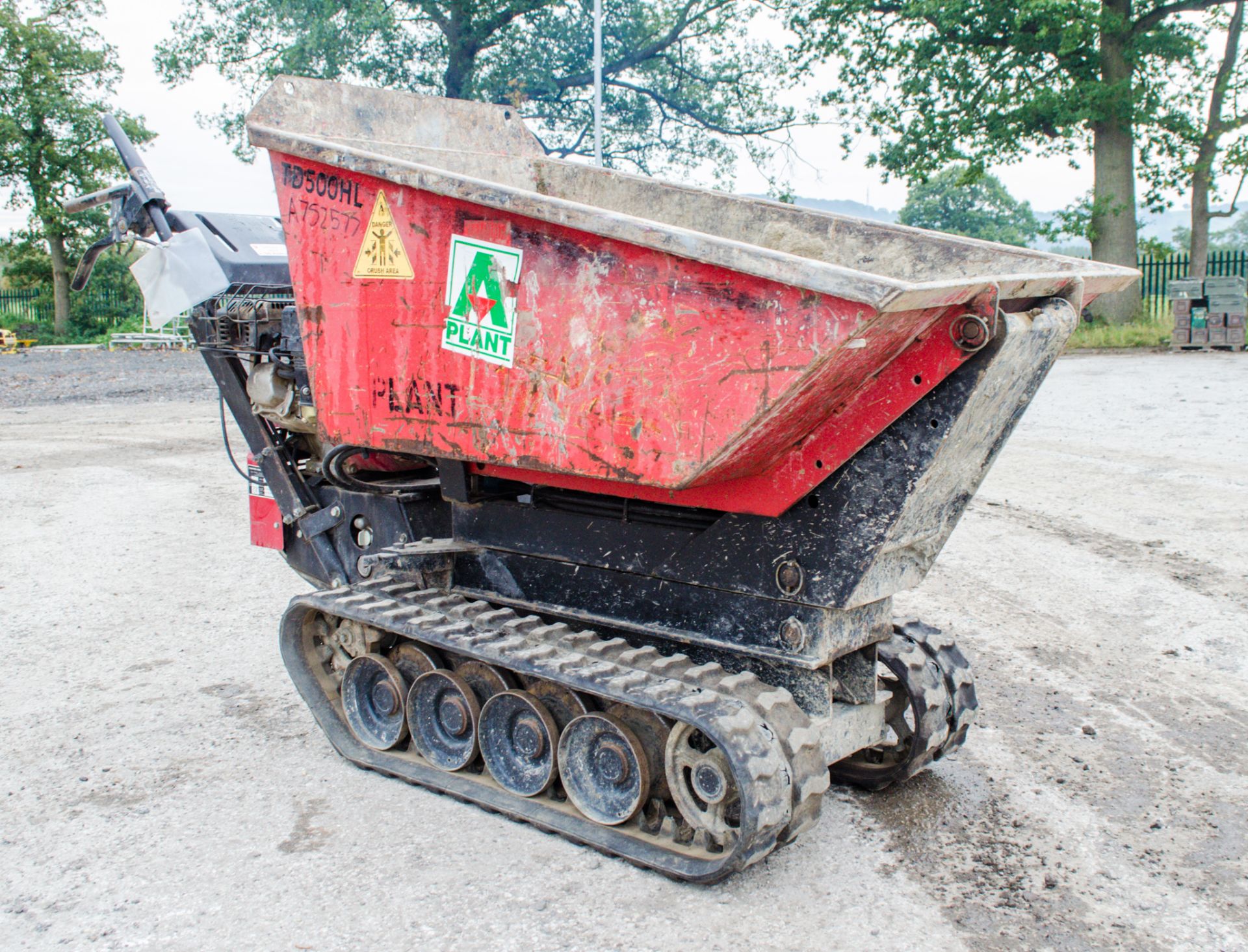 Winget TD500HL 500kg petrol driven hi-tip rubber tracked pedestrian dumper A752577 ** Engine - Image 2 of 11