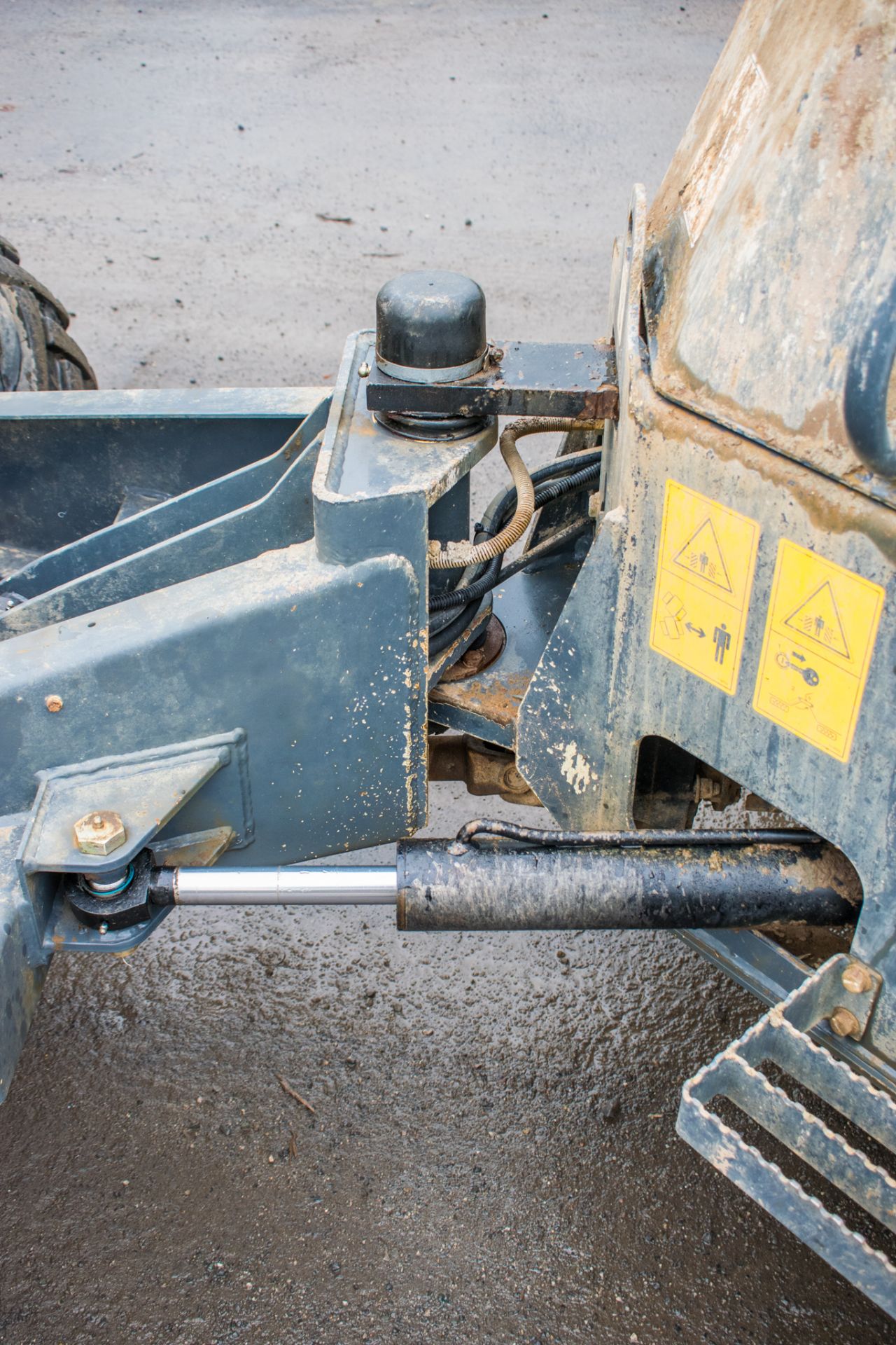 Benford Terex TA3 3 tonne straight skip dumper  Year: 2017 S/N: PA3302 Reg: Q248 PJJ Recorded hours: - Image 15 of 18