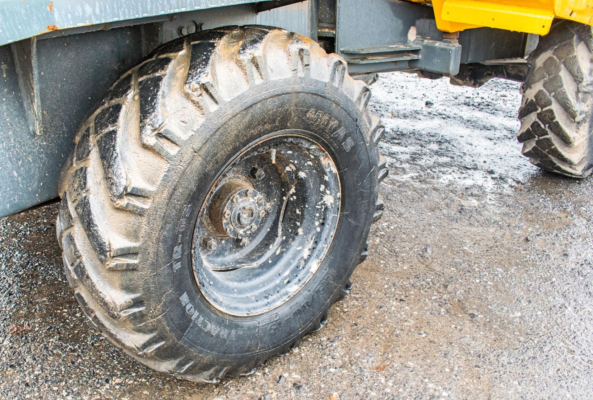 Benford 3 tonne straight skip dumper Year: 2005 S/N: E501AR001 Recorded Hours: Not displayed ( - Image 11 of 18