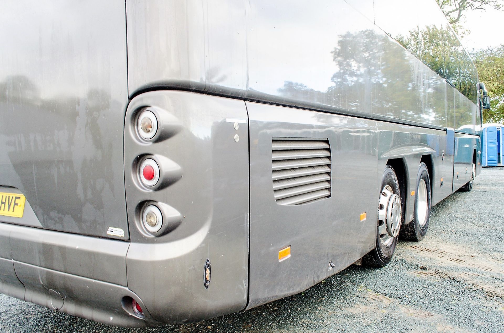 MAN Neoplan Tourliner 53 seat luxury coach Registration Number: MT61 HVF Date of Registration: 01/ - Bild 12 aus 21