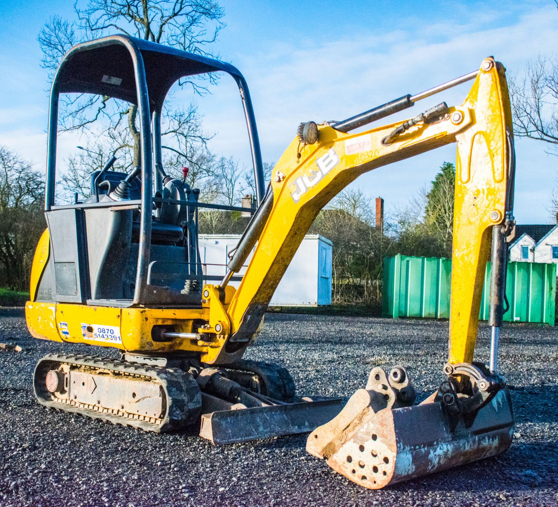 JCB 8014 CTS 1.4 tonne rubber tracked excavator Year: 2014 S/N: 2070488 Recorded Hours: 1533 - Image 2 of 17