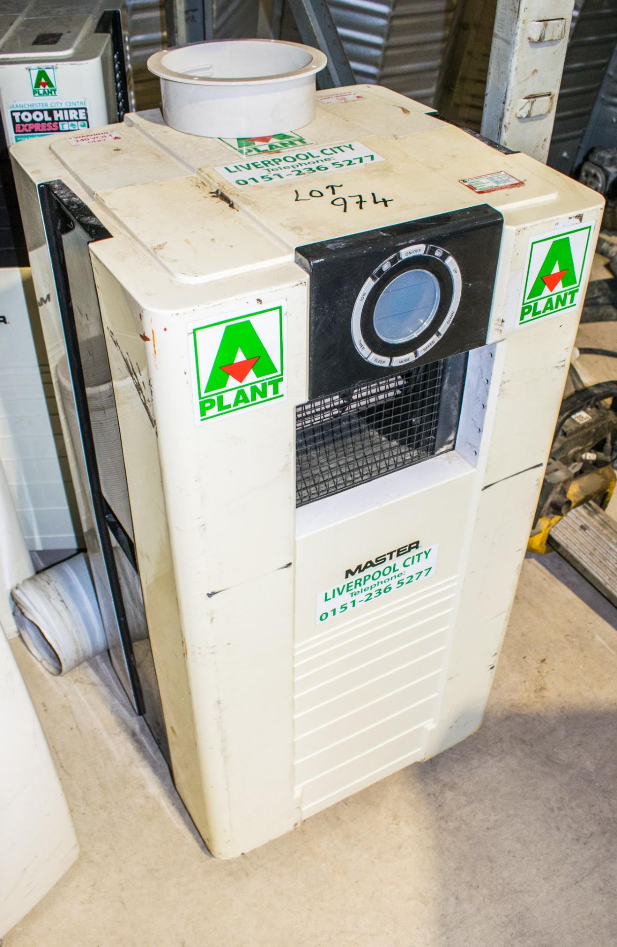 Master 240v air conditioning unit A612168