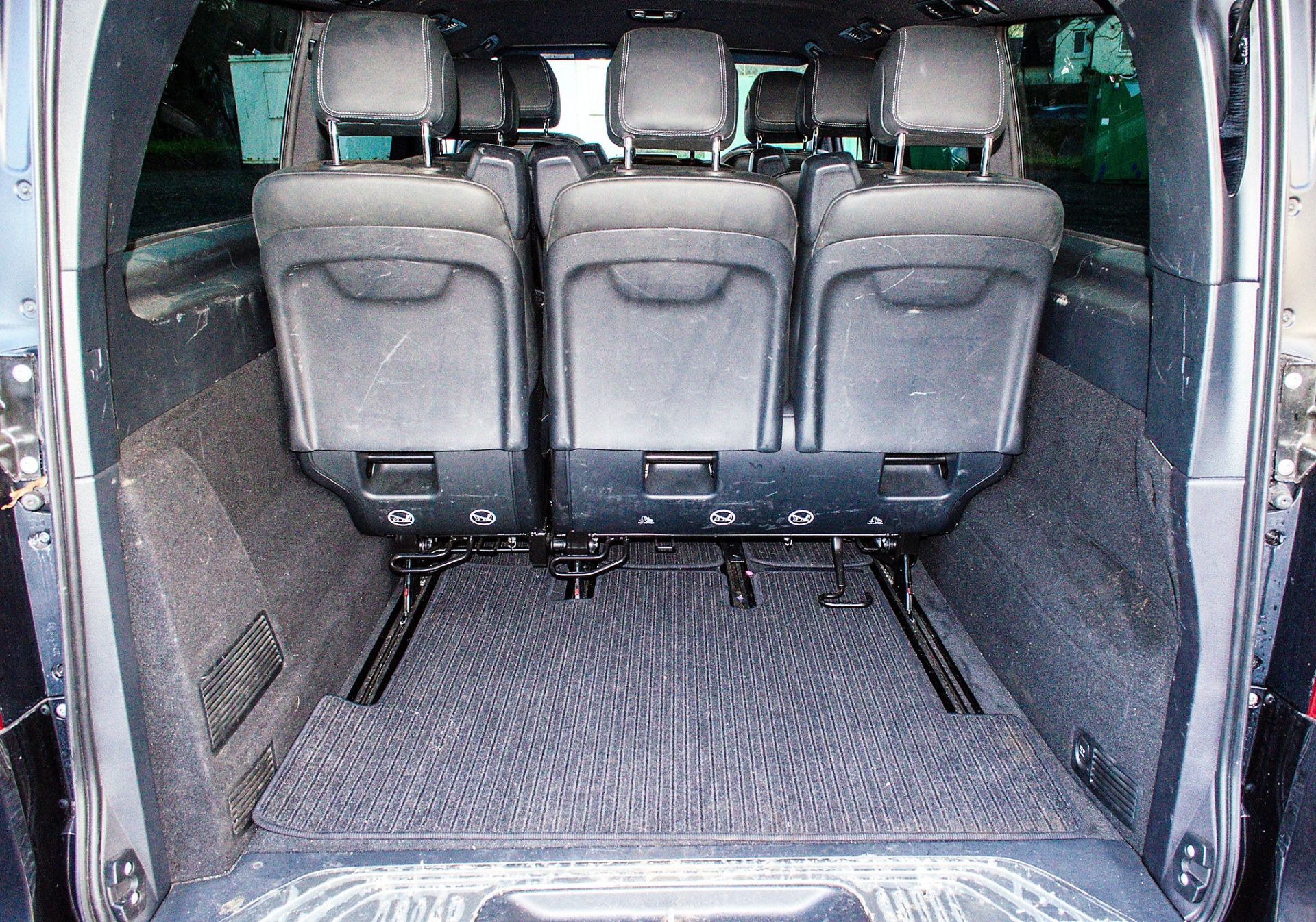 Mercedes Benz V250 Sport Bluetec XLWB auto diesel 8 seat MPV  Reg No: FY68 JTO Date of First - Image 25 of 29