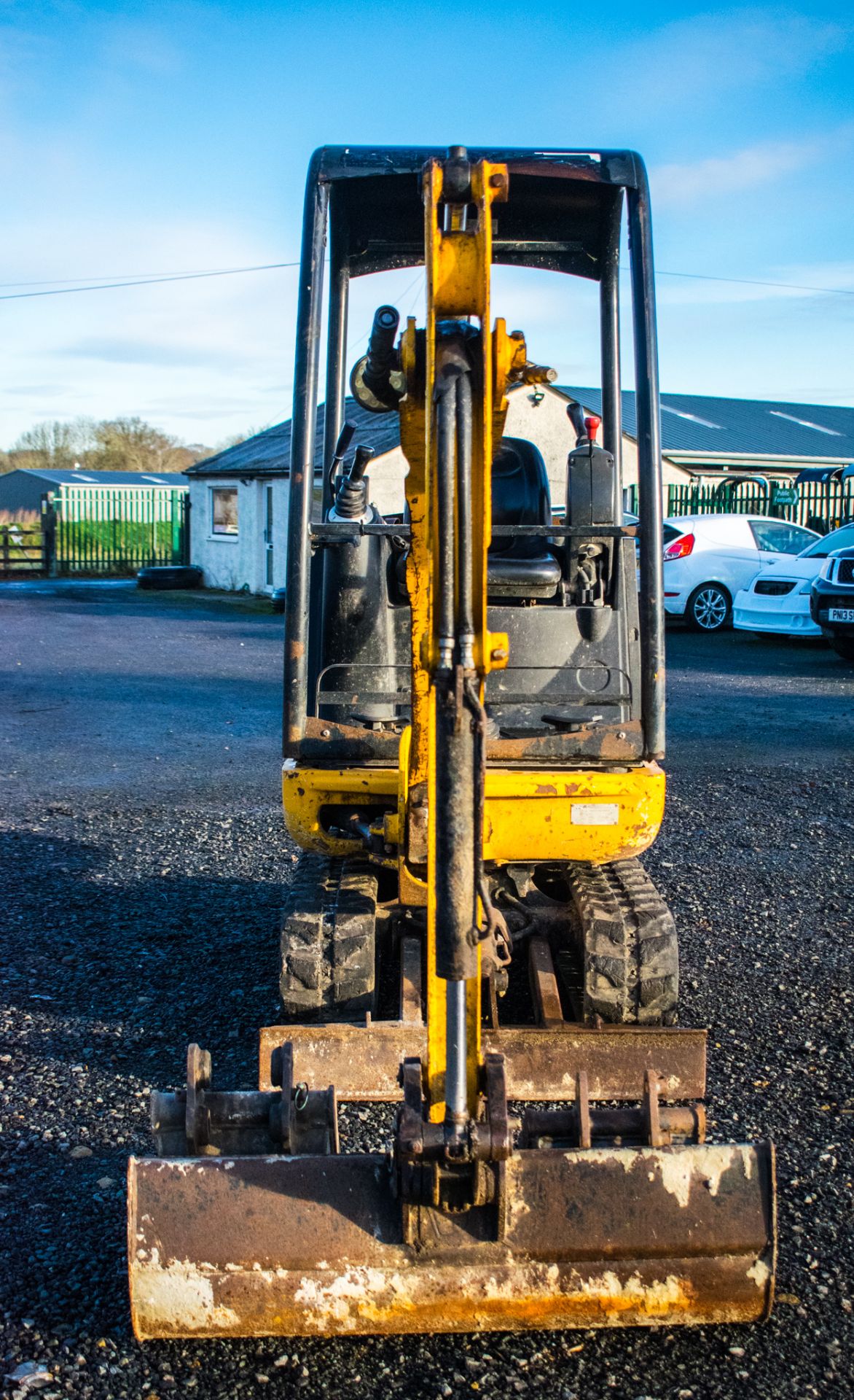 JCB 8014 CTS 1.4 tonne rubber tracked excavator Year: 2014 S/N: 2070488 Recorded Hours: 1533 - Image 6 of 17