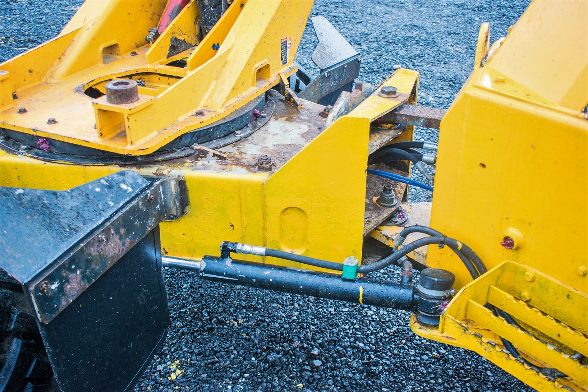 Thwaites 3 tonne swivel skip dumper Year: 2005 S/N: 1B0366 Recorded Hours: Not displayed (Clock - Image 11 of 21