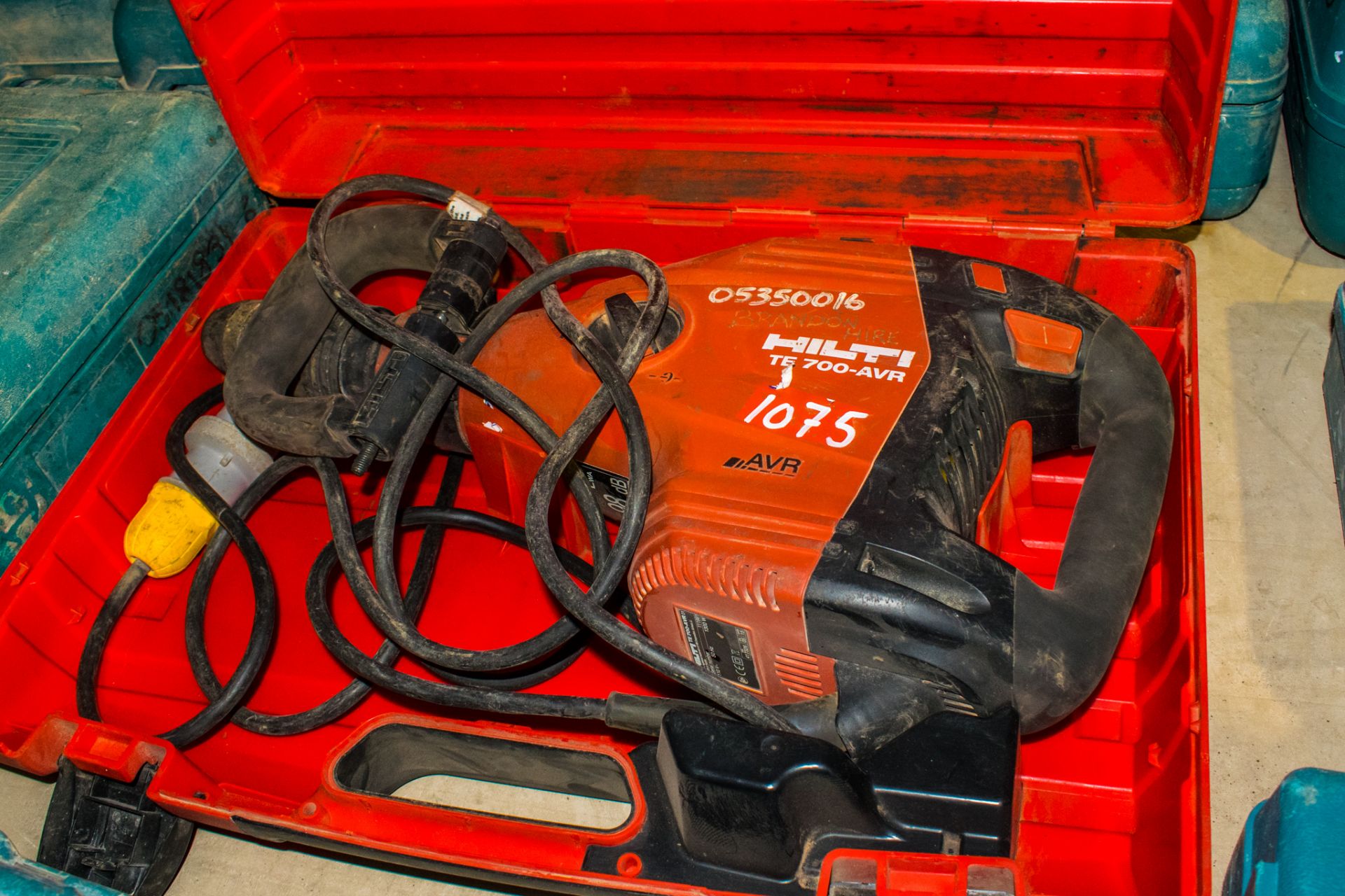 Hilti TE700-AVR 110v SDS rotary hammer drill c/w carry case