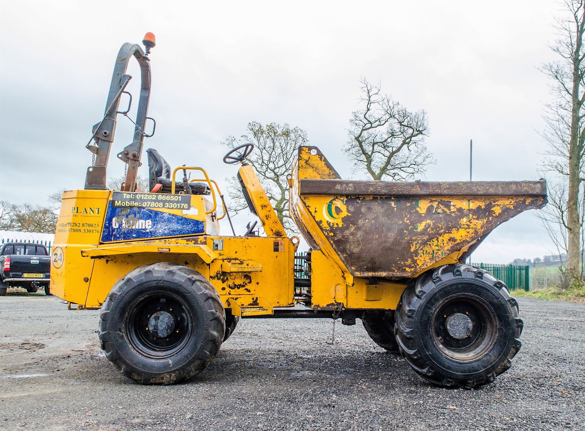 Thwaites 6 tonne straight skip dumper Year: 2006 S/N: 604B1455 Recorded Hours: 4673 CP24 - Image 8 of 22