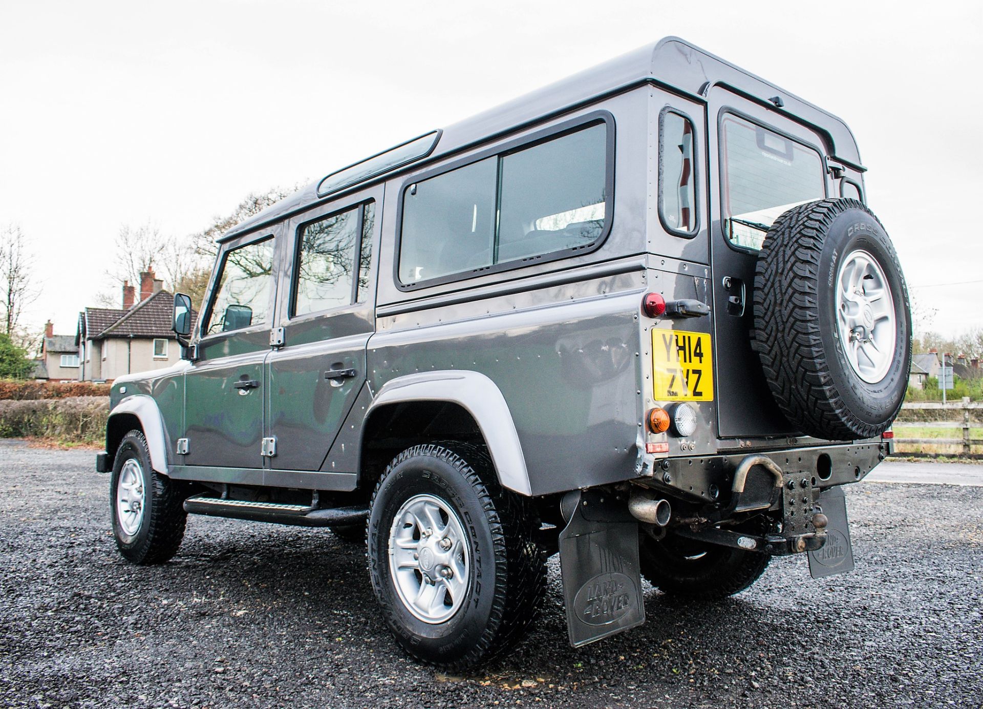Land Rover Defender 110 XS TD 4 wheel drive utility vehicle Registration Number: YH14 ZVZ Date of - Image 4 of 34