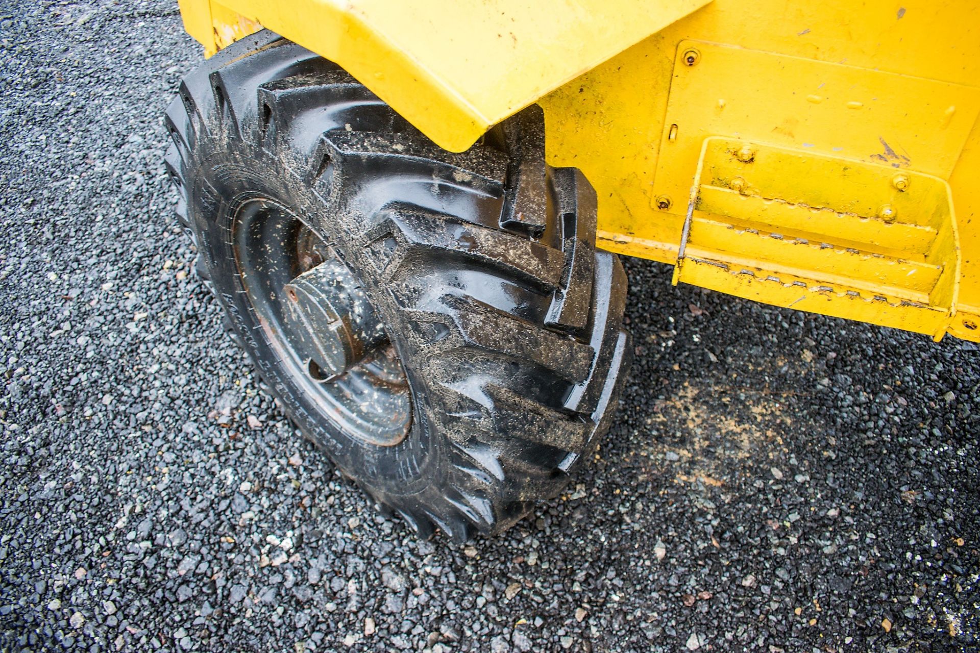 Thwaites 3 tonne swivel skip dumper Year: 2005 S/N: 1B0366 Recorded Hours: Not displayed (Clock - Image 14 of 21