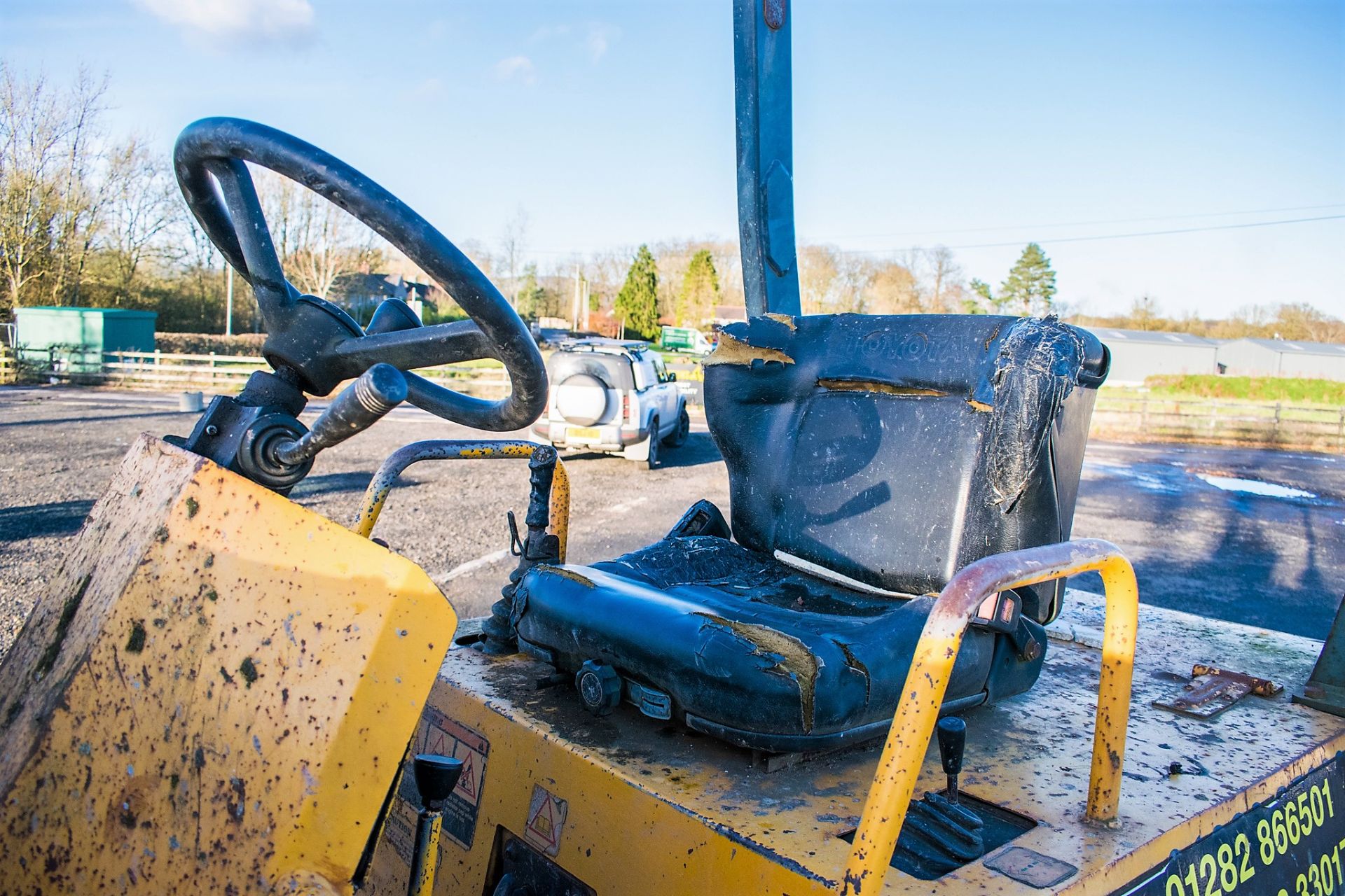 Thwaites 6 tonne straight skip dumper Year: 2004 S/N: A3841   MDS2    34 Recorded Hours: 4676 - Image 17 of 18