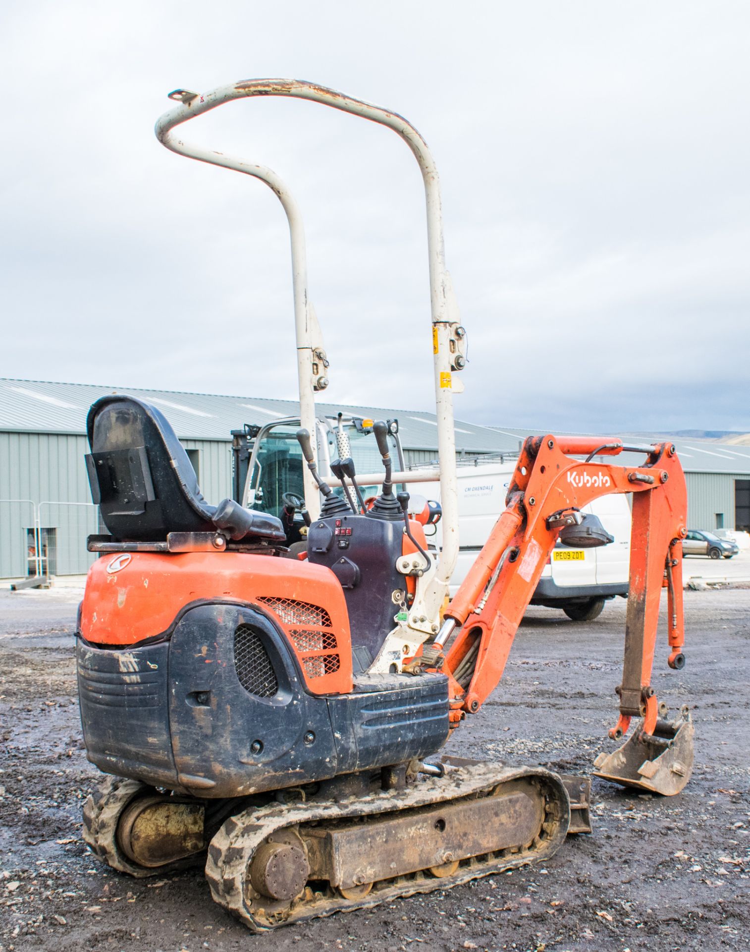 Kubota K008-3 0.8 tonne rubber tracked micro excavator Year: 2011 S/N: 22391   EXC111 Recorded - Image 3 of 16