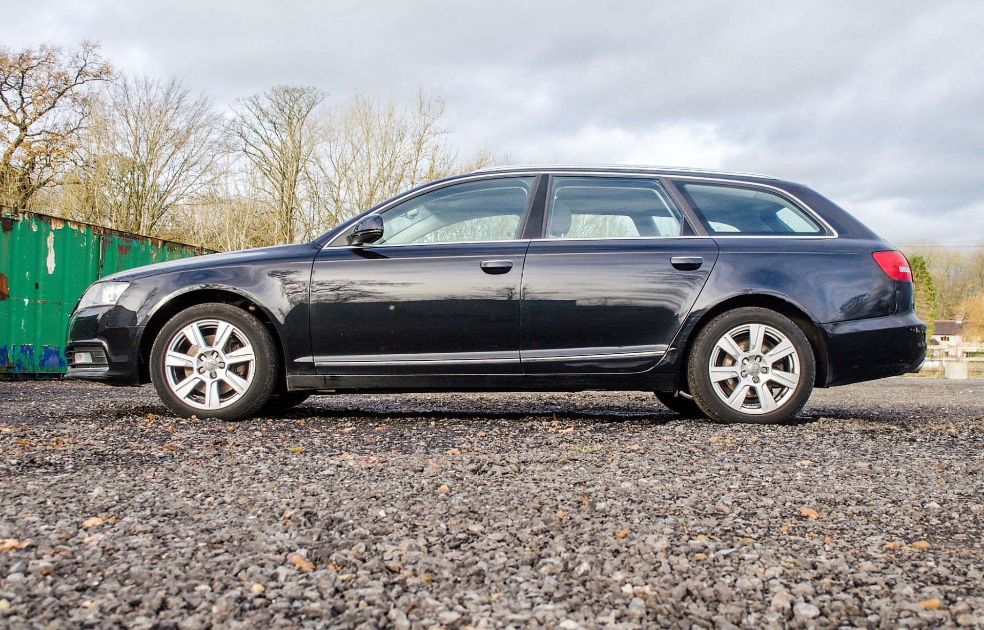 Audi A6 SE 2.7 TDi 6 speed manual diesel estate car Registration Number: SJ09 RDX Date of - Image 7 of 31