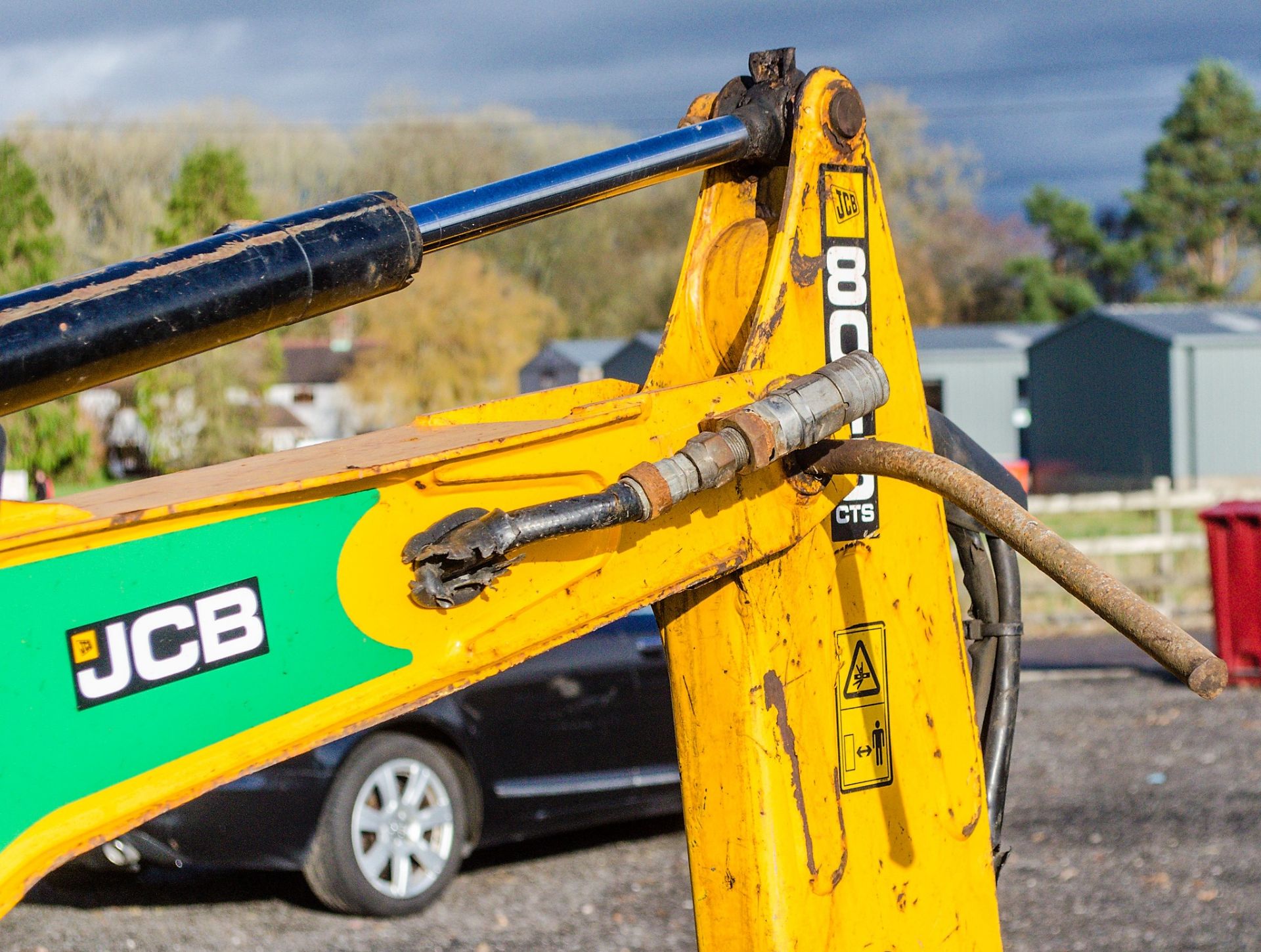 JCB 801.6 1.5 tonne rubber tracked mini excavator Year: 2013 S/N: 2071477 Recorded Hours: 1477 - Image 11 of 25