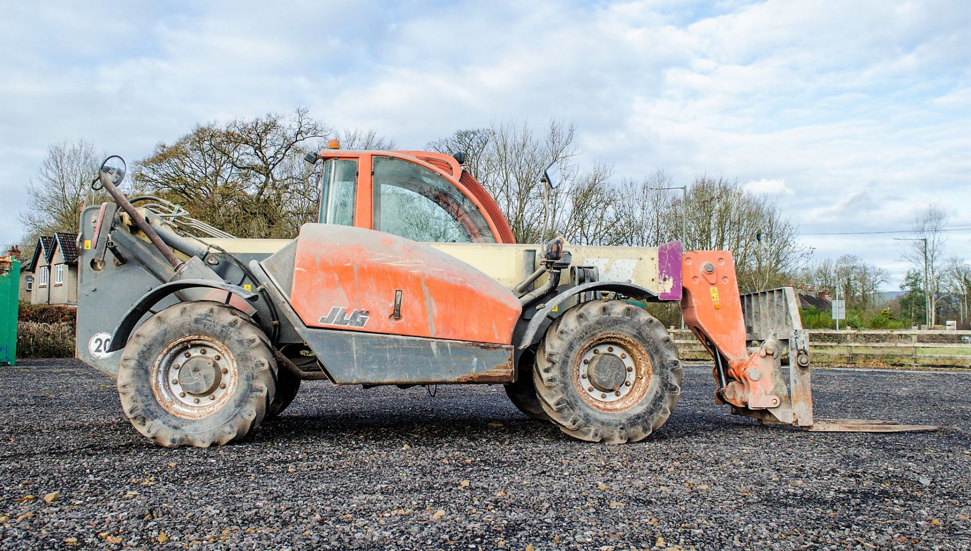 JLG 3509 9 metre telescopic handler Year: 2003 - Image 8 of 21