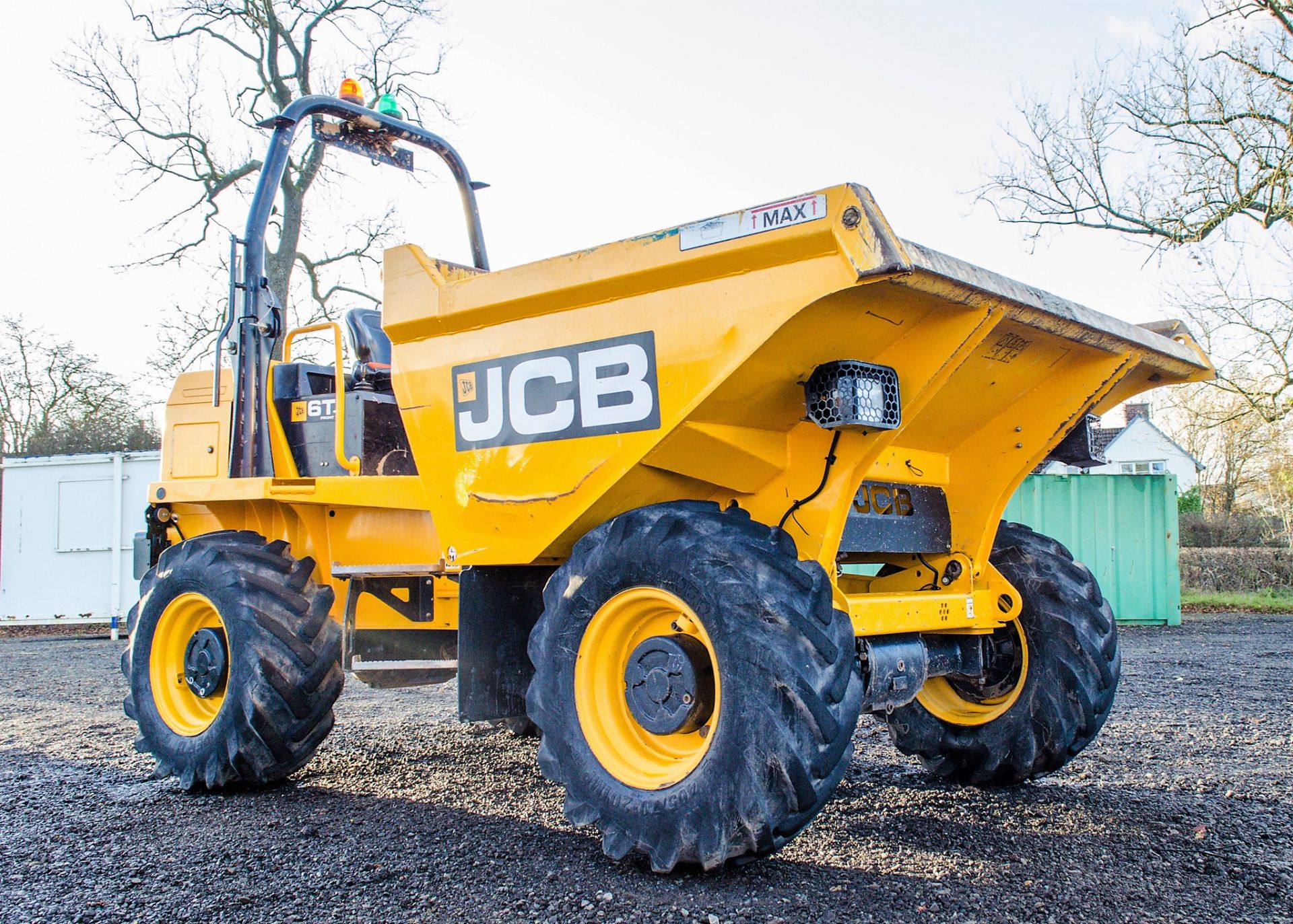 JCB 6 tonne straight skip dumper Year: 2018 S/N: J2561407 Recorded Hours: 606 ML68 AEO - Image 2 of 22