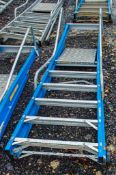 5 tread fibre glass framed step ladder