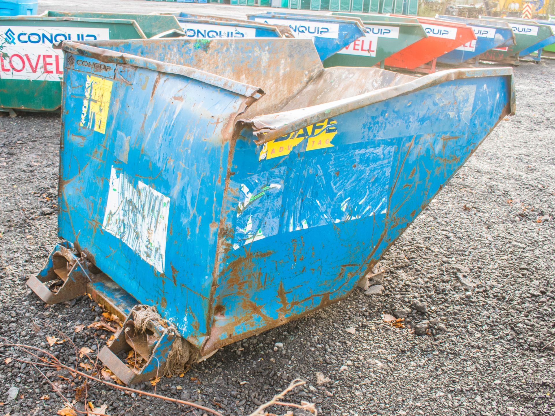 Conquip tipping skip ** Damaged ** - Image 2 of 2