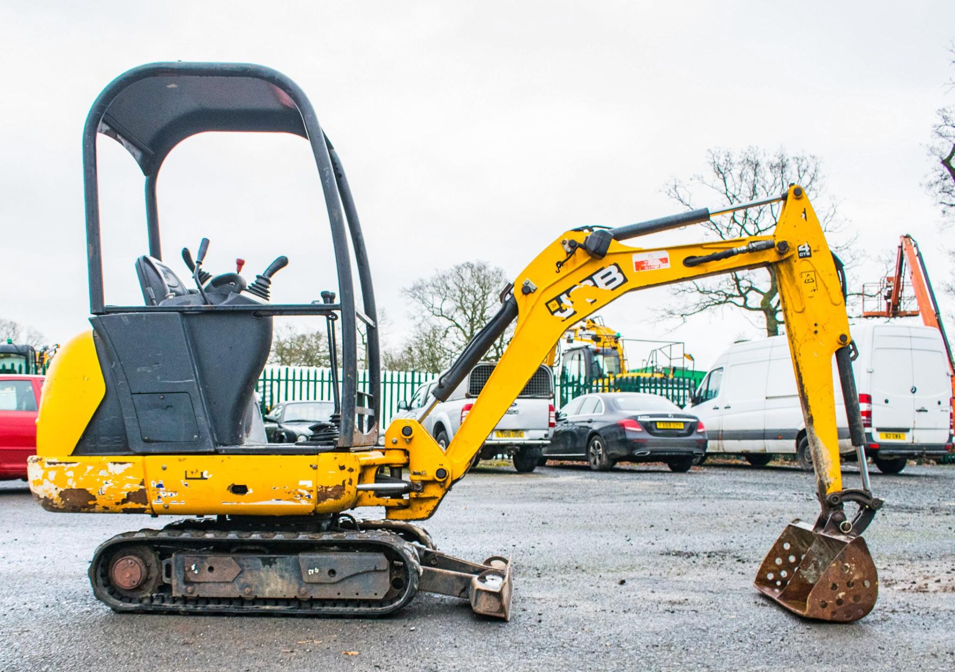 JCB 8014 CTS 1.4 tonne rubber tracked excavator Year: 2015 S/N: 70485 Recorded Hours: 1763 Piped, - Image 7 of 18