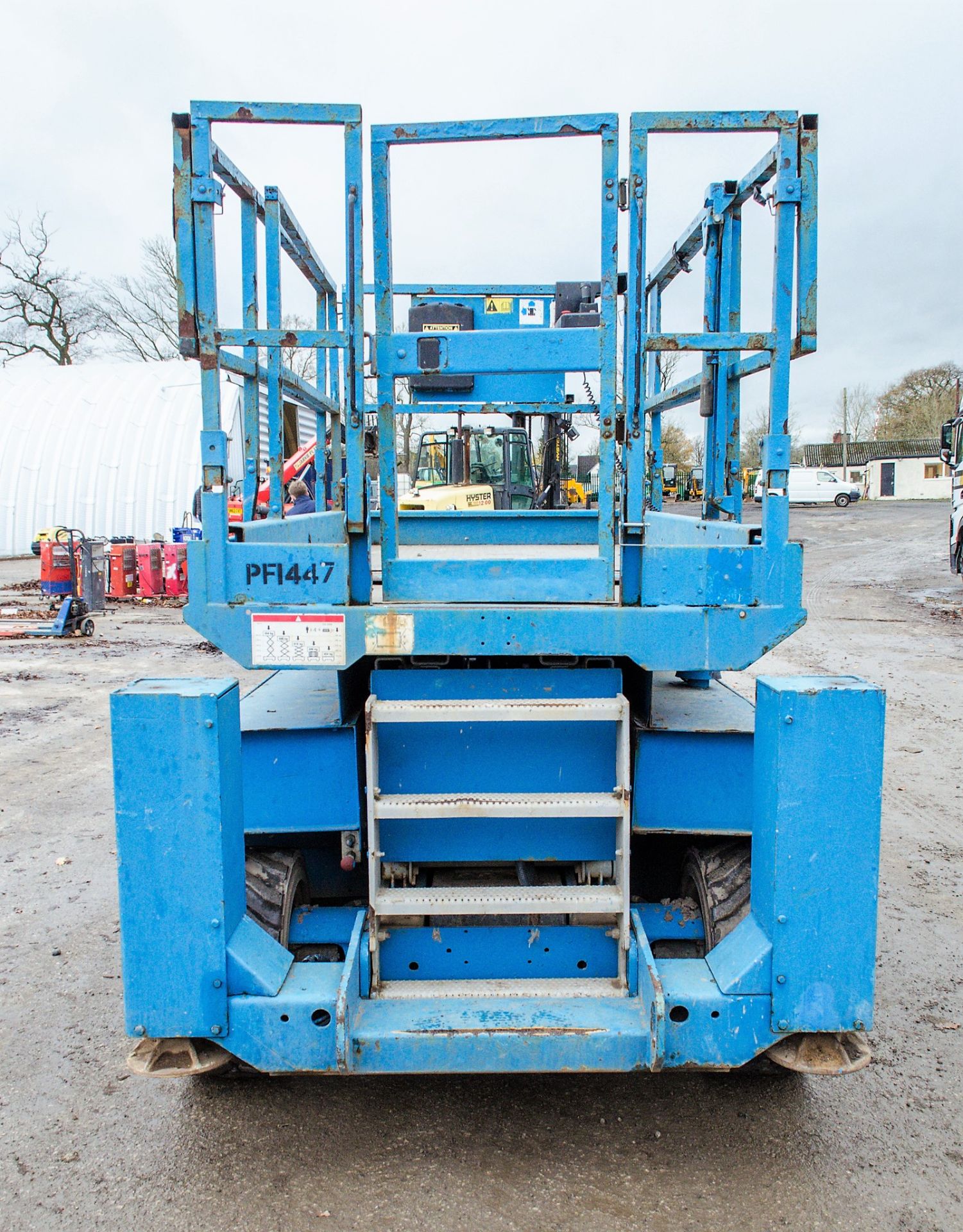 Genie GS3268RT diesel driven rough terrain fork lift truck Year: 2009 S/N: 52720 Recorded Hours: - Image 5 of 11