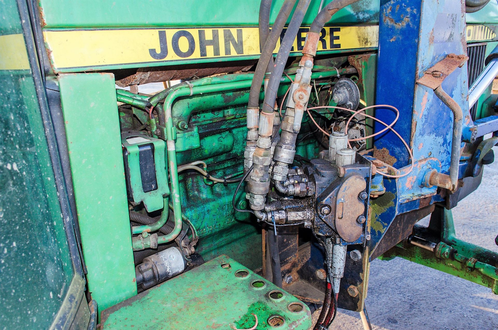 John Deere 3040 diesel tractor Registration Number: C720 FOD Date of Registration: 06/02/1986 S/N: - Image 15 of 25