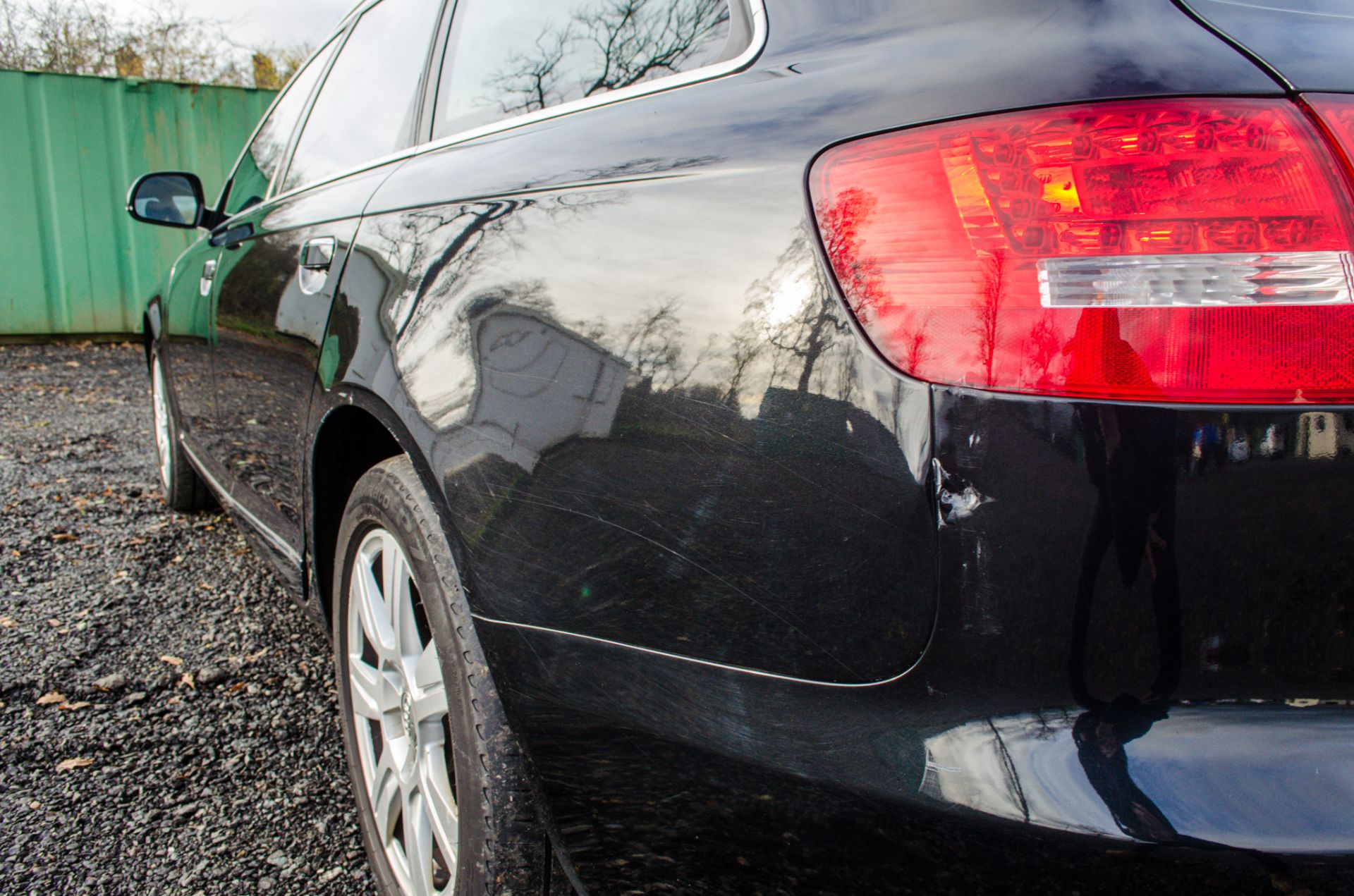 Audi A6 SE 2.7 TDi 6 speed manual diesel estate car Registration Number: SJ09 RDX Date of - Image 10 of 31