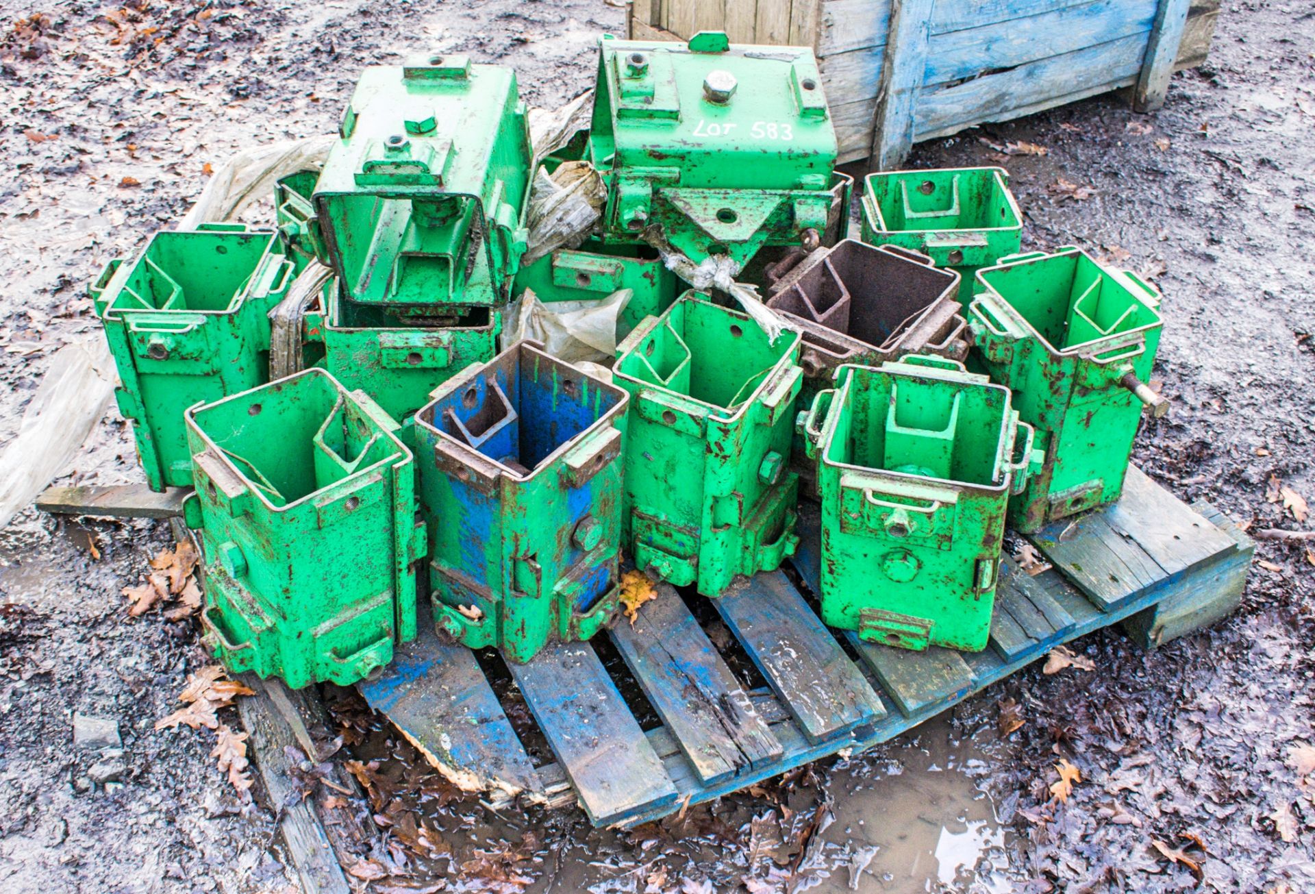 Pallet of steel connectors