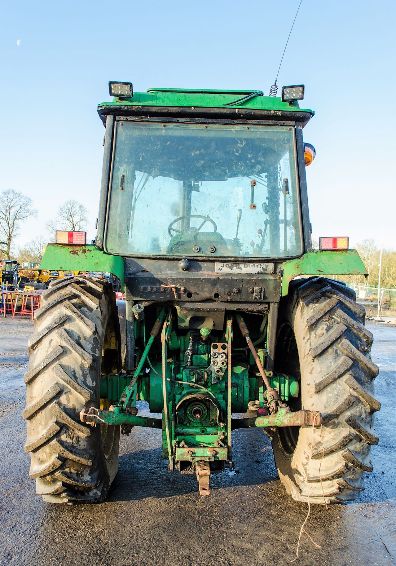 John Deere 3040 diesel tractor Registration Number: C720 FOD Date of Registration: 06/02/1986 S/N: - Image 6 of 25