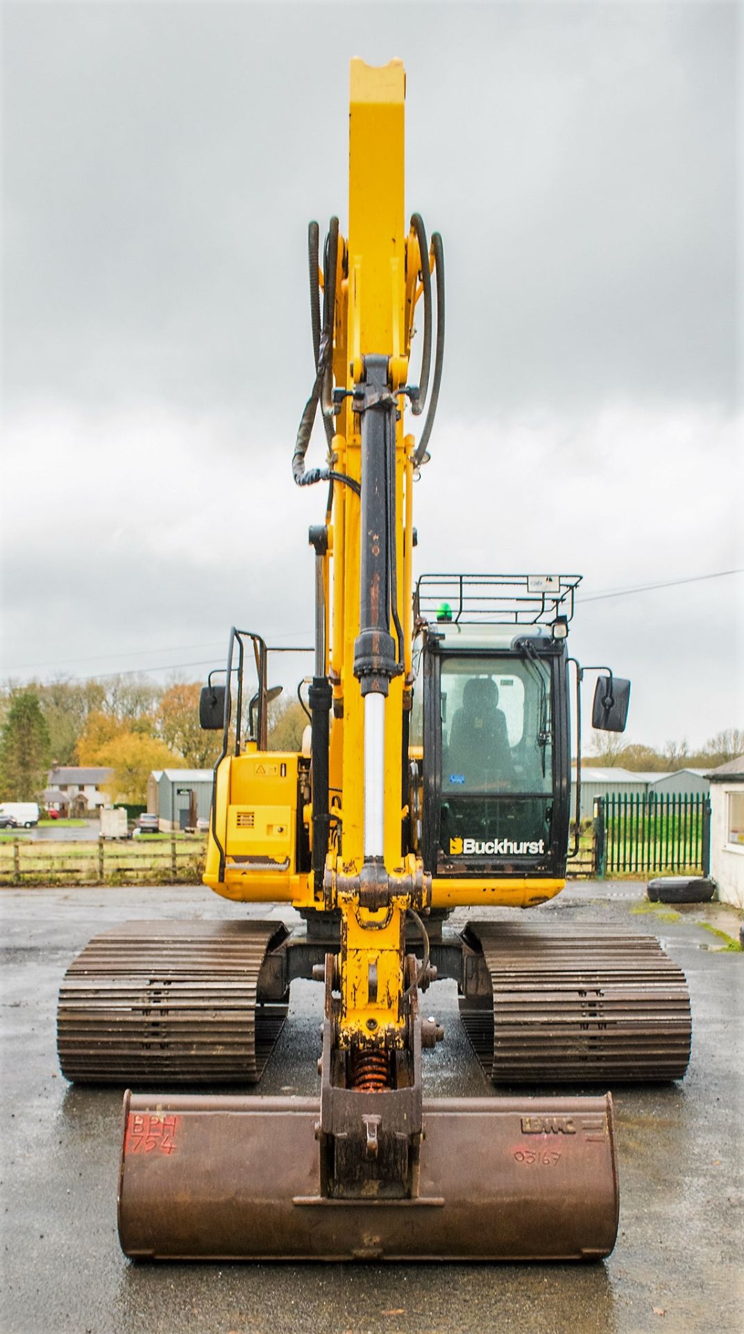 JCB JS130-LC 13 tonne steel tracked excavator Year: 2012 S/N: 786610 Recorded Hours: 6421 Piped, air - Image 5 of 24