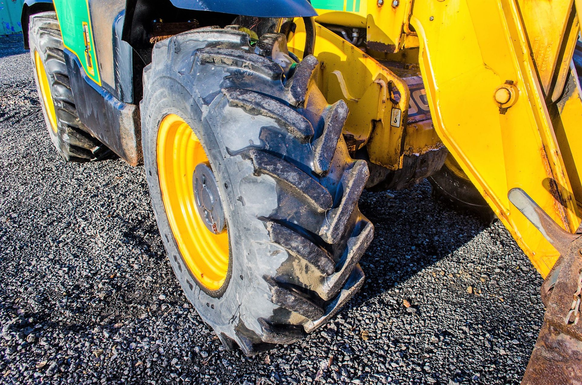 JCB 531-70 7 metre telescopic handler Registration Number: MX14 LPV Year: 2014 S/N: 2341236 Recorded - Image 16 of 21