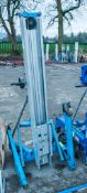 Genie SLA-10 material hoist GSL090