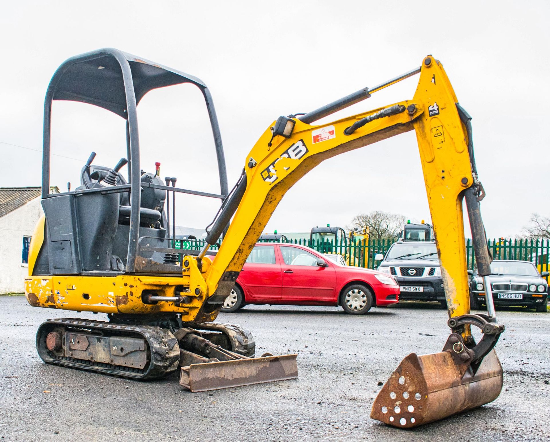 JCB 8014 CTS 1.4 tonne rubber tracked excavator Year: 2015 S/N: 70485 Recorded Hours: 1763 Piped, - Image 2 of 18