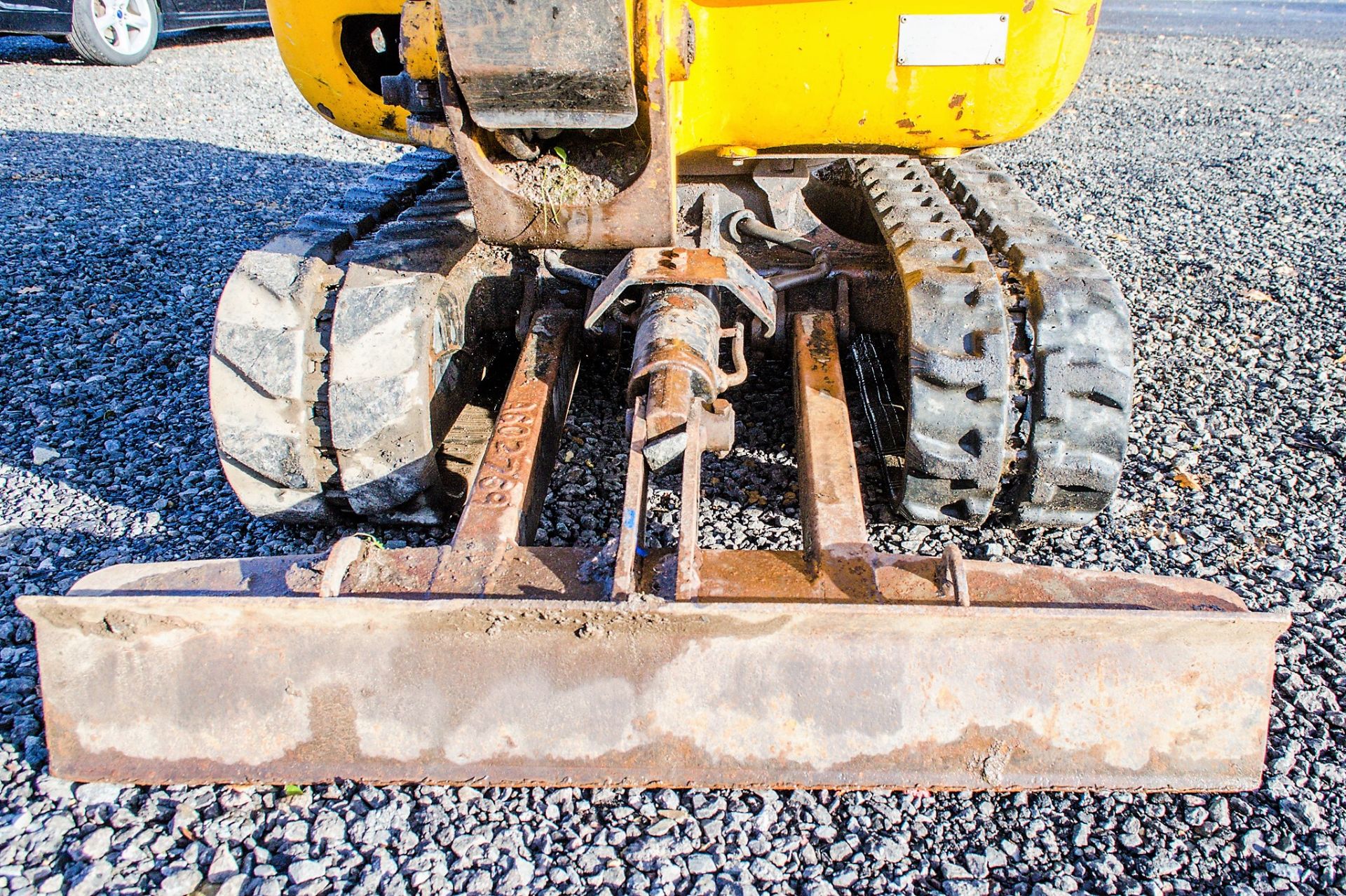 JCB 801.6 1.5 tonne rubber tracked mini excavator Year: 2013 S/N: 2071477 Recorded Hours: 1477 - Image 18 of 25