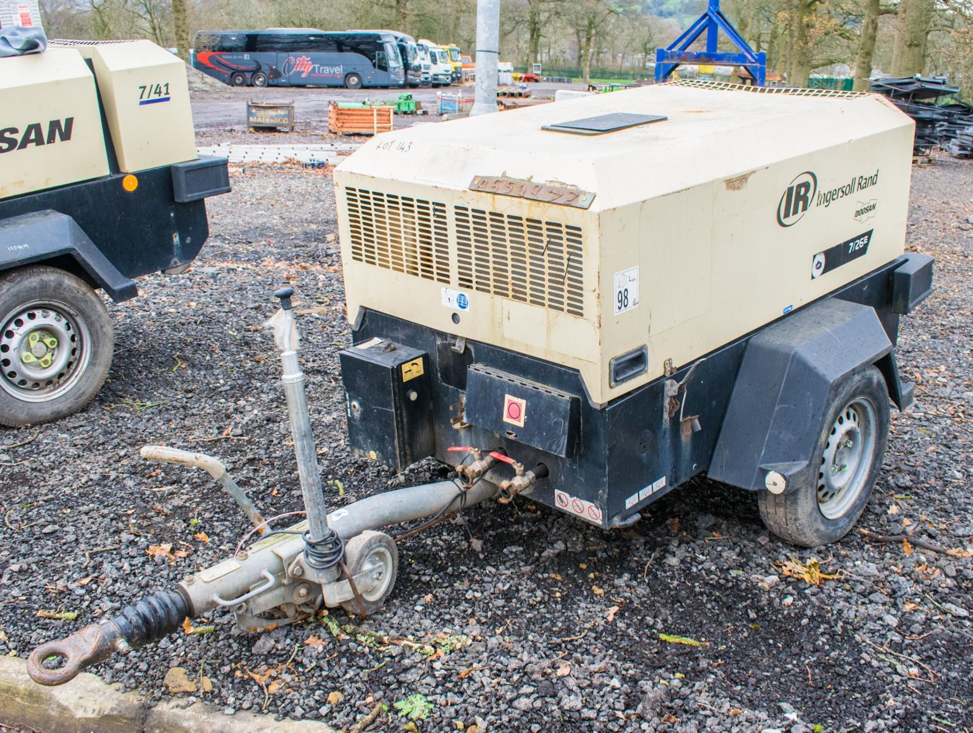 Ingersoll Rand 7/26E diesel driven fast tow mobile air compressor/generator Year: 2011 S/N: 108809