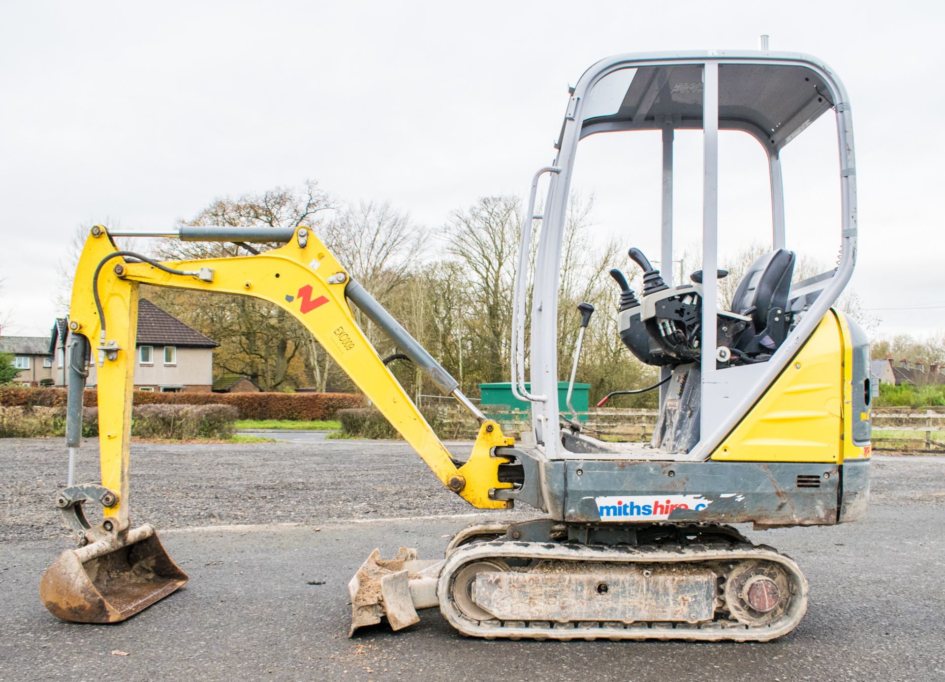 Wacker Neuson ET16 1.5 tonne rubber tracked excavator Year: 2017 S/N: AL00541 Recorded Hours: - Image 8 of 16