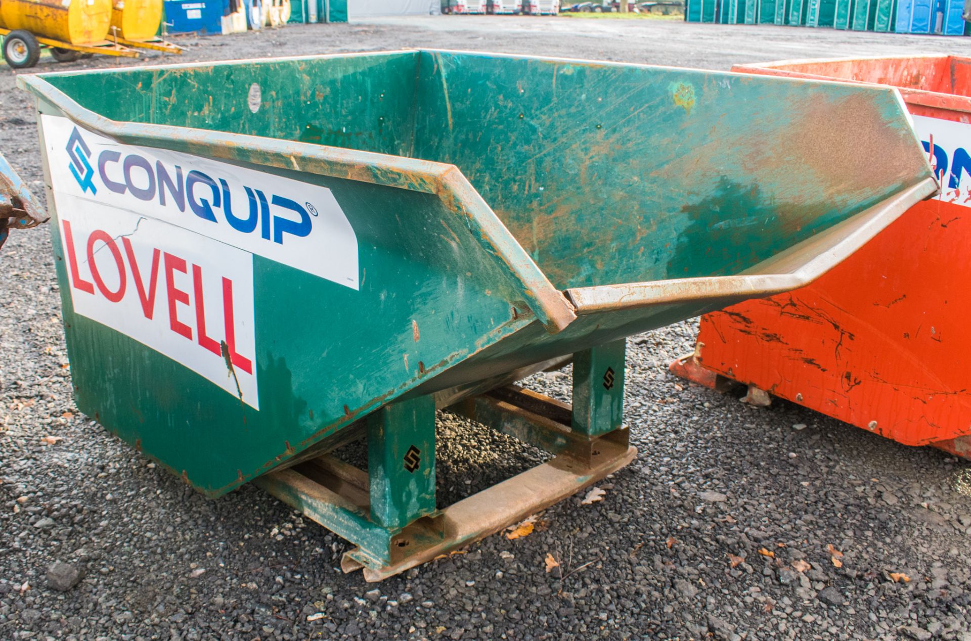 Conquip tipping skip G4