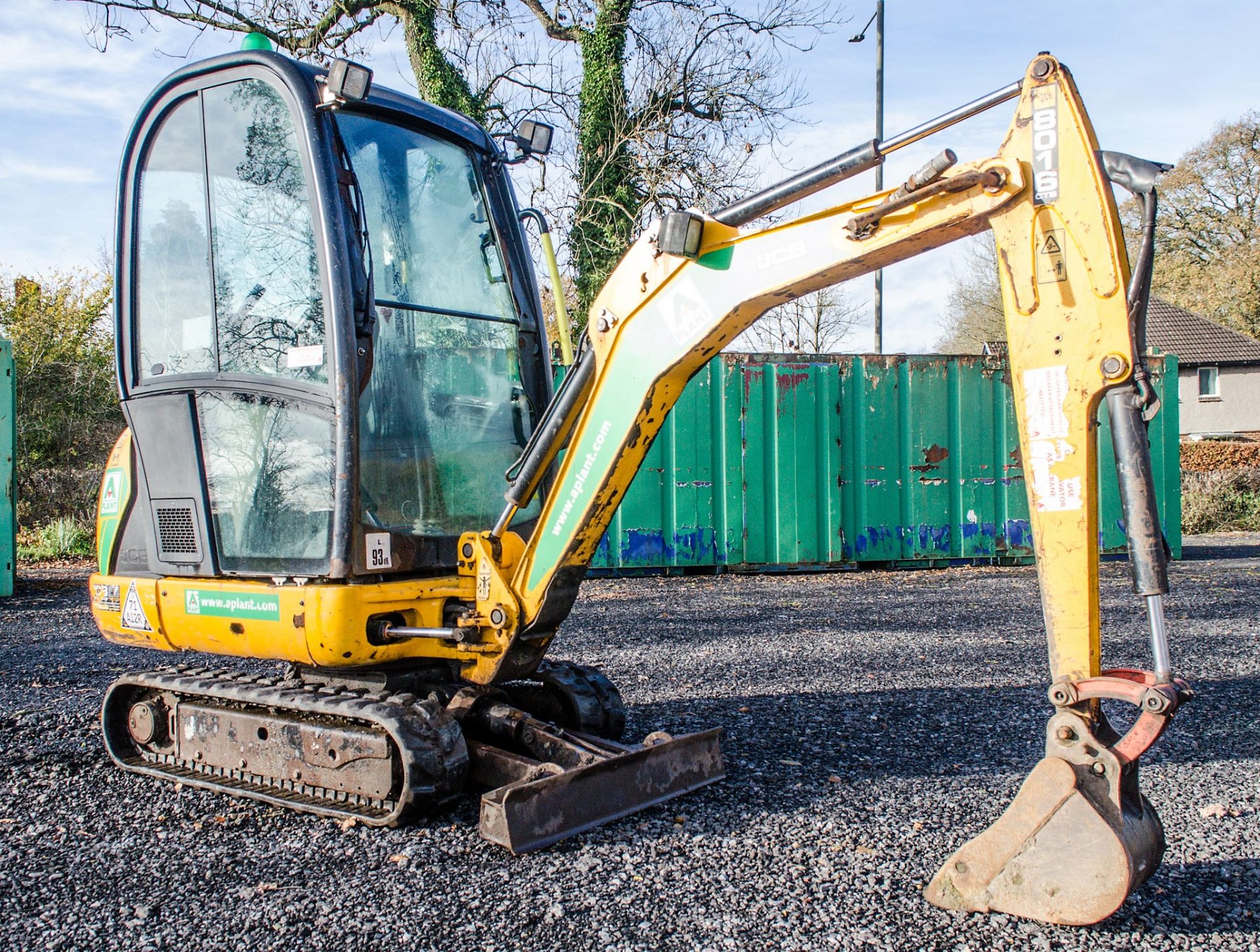 JCB 801.6 1.5 tonne rubber tracked mini excavator Year: 2013 S/N: 2071477 Recorded Hours: 1477 - Image 2 of 25