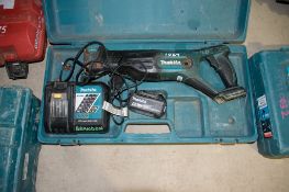 Makita 18v cordless reciprocating saw c/w battery, charger & carry case