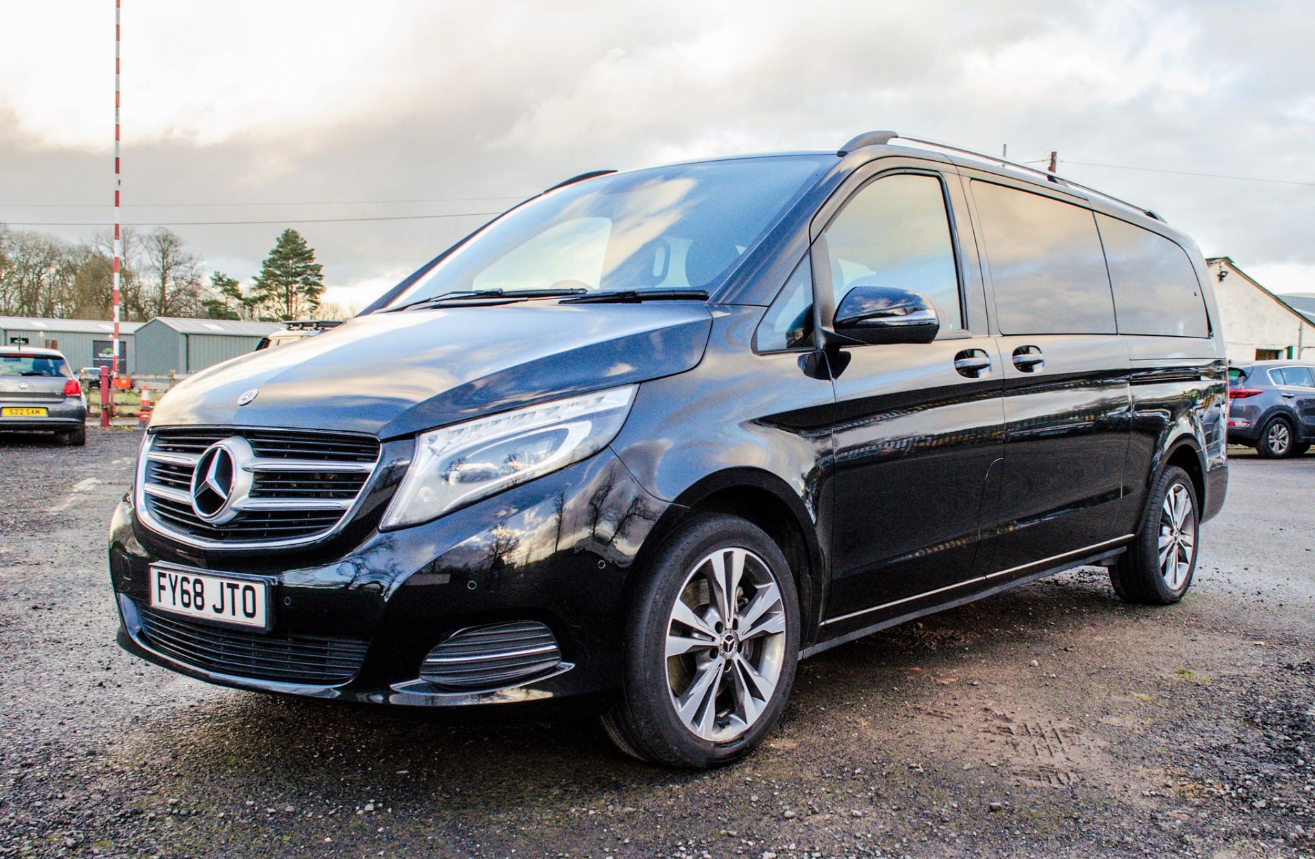 Mercedes Benz V250 Sport Bluetec XLWB auto diesel 8 seat MPV  Reg No: FY68 JTO Date of First