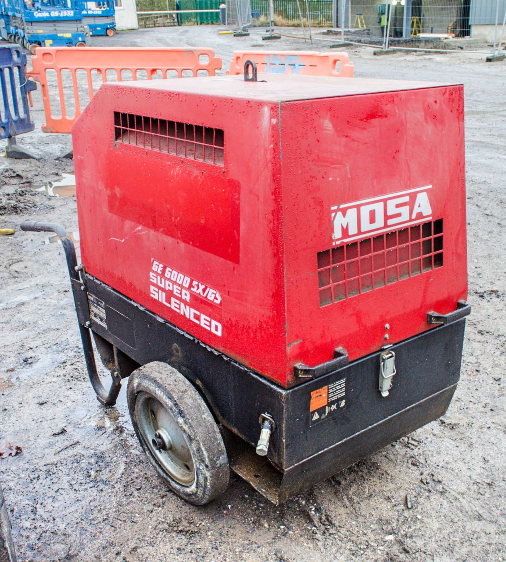 Mosa GE6000 SX/GS 6 kva diesel driven generator Year: 2015 S/N: 42780 Recorded Hours: 2471 1510- - Image 2 of 4